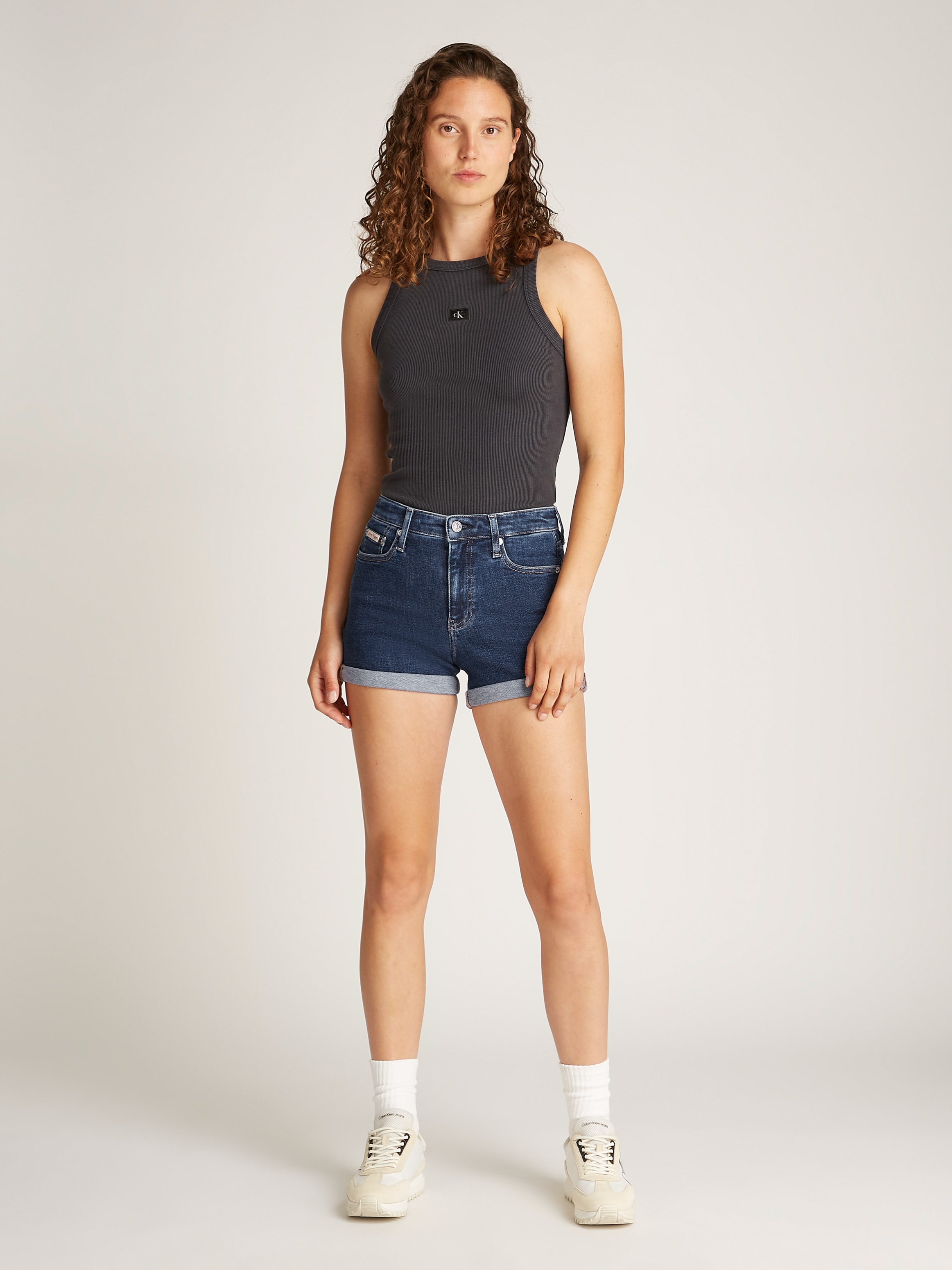 Calvin Klein Jeans Shorts »MID RISE SHORT«, mit Umschlagsaum