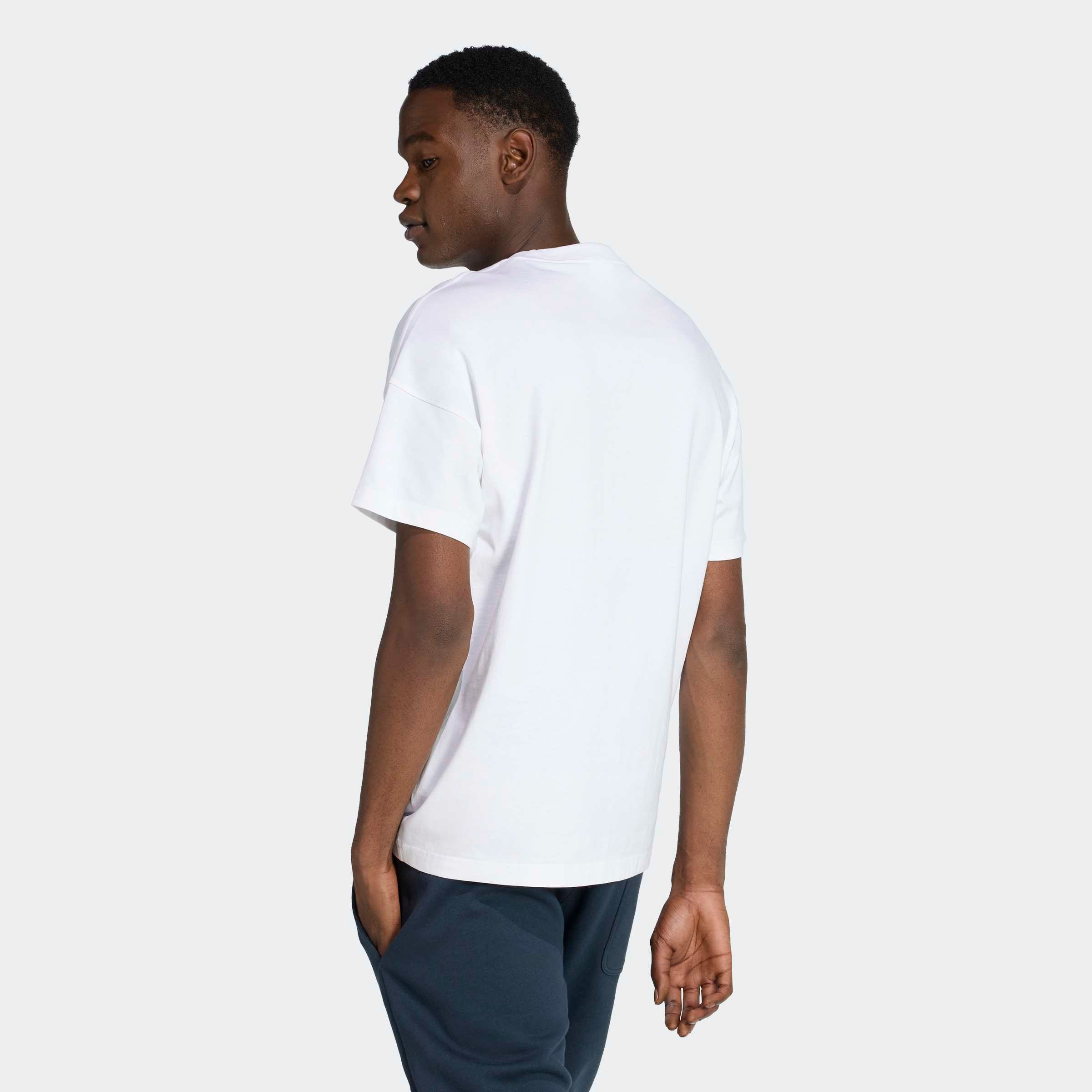 adidas Sportswear T-Shirt »M A SZN T« sportlicher Stil, Kurzarm, ohne Verschluss, aus Baumwolle