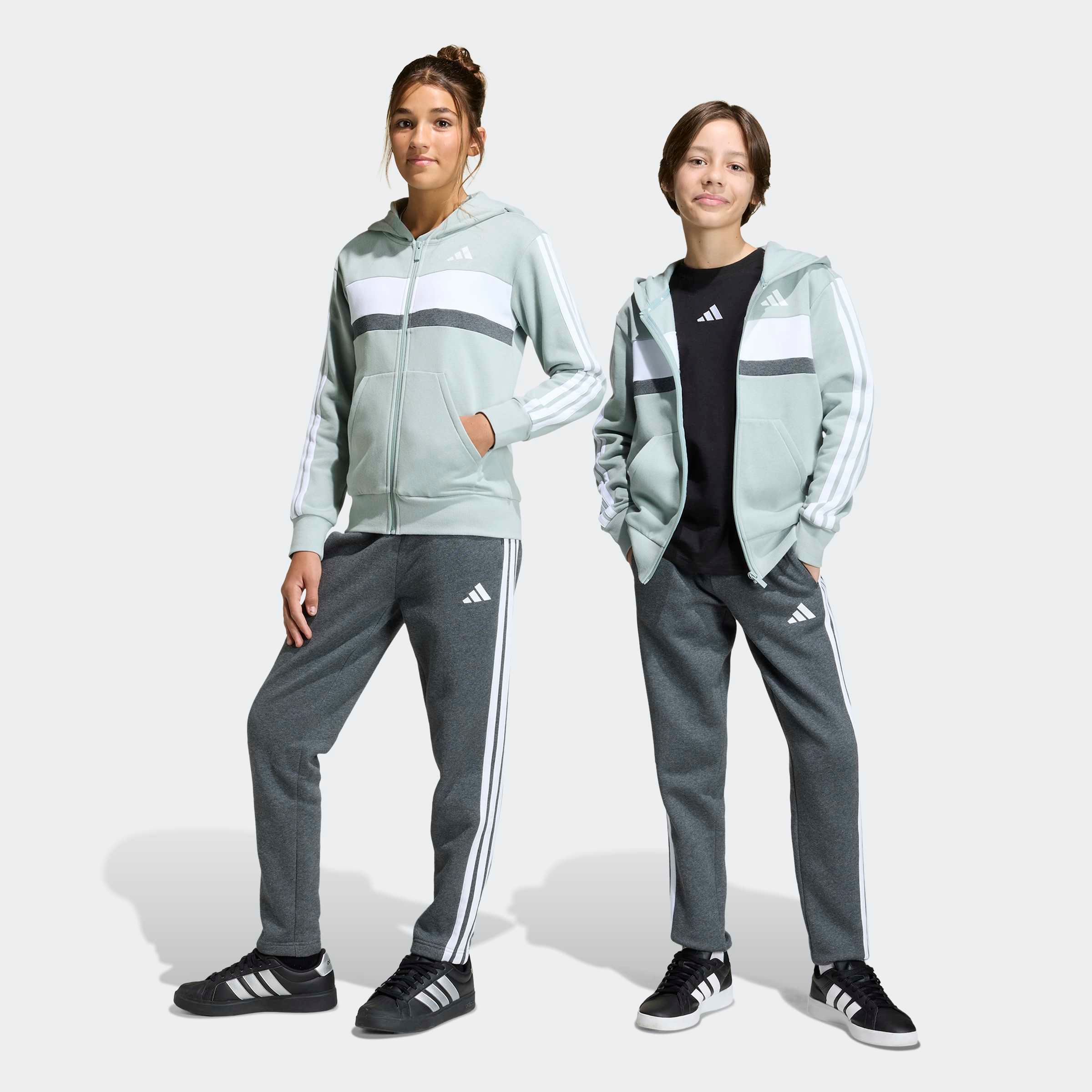 adidas Sportswear Trainingsanzug "SEASONAL ESSENTIALS TIBERIO 3-STREIFEN KIDS" 2 tlg.