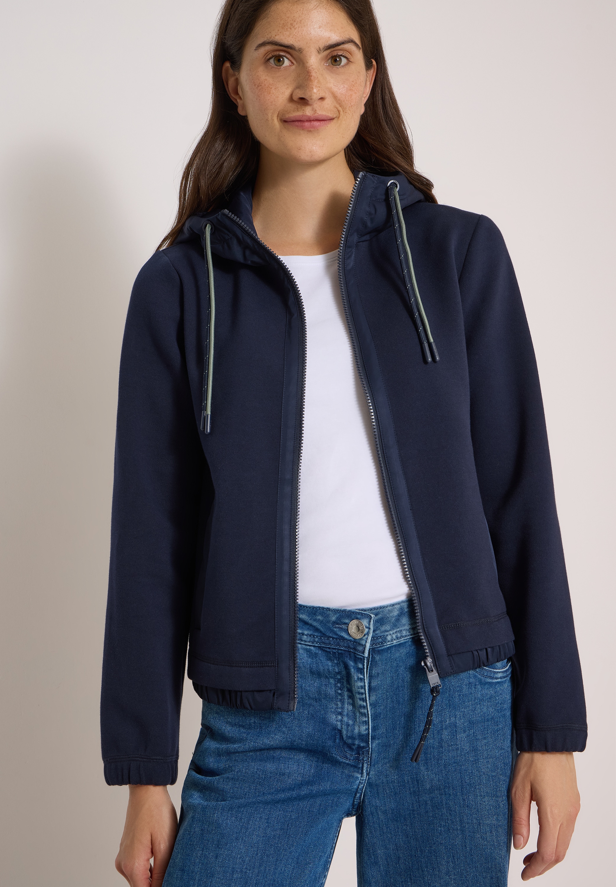 Cecil Outdoorjacke mit Kapuze mit Kapuze mit Tunnelzugband
