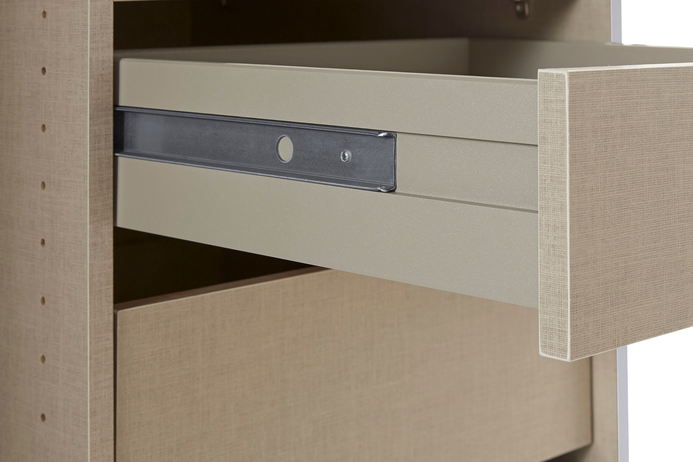 rauch Schwebetürenschrank »Kleiderschrank Schrank Garderobe TOPSELLER OTELI inkl. Inneneinteilung«, mit 3 Innenschubladen sowie zusätzlichen Einlegeböden MADE IN GERMANY