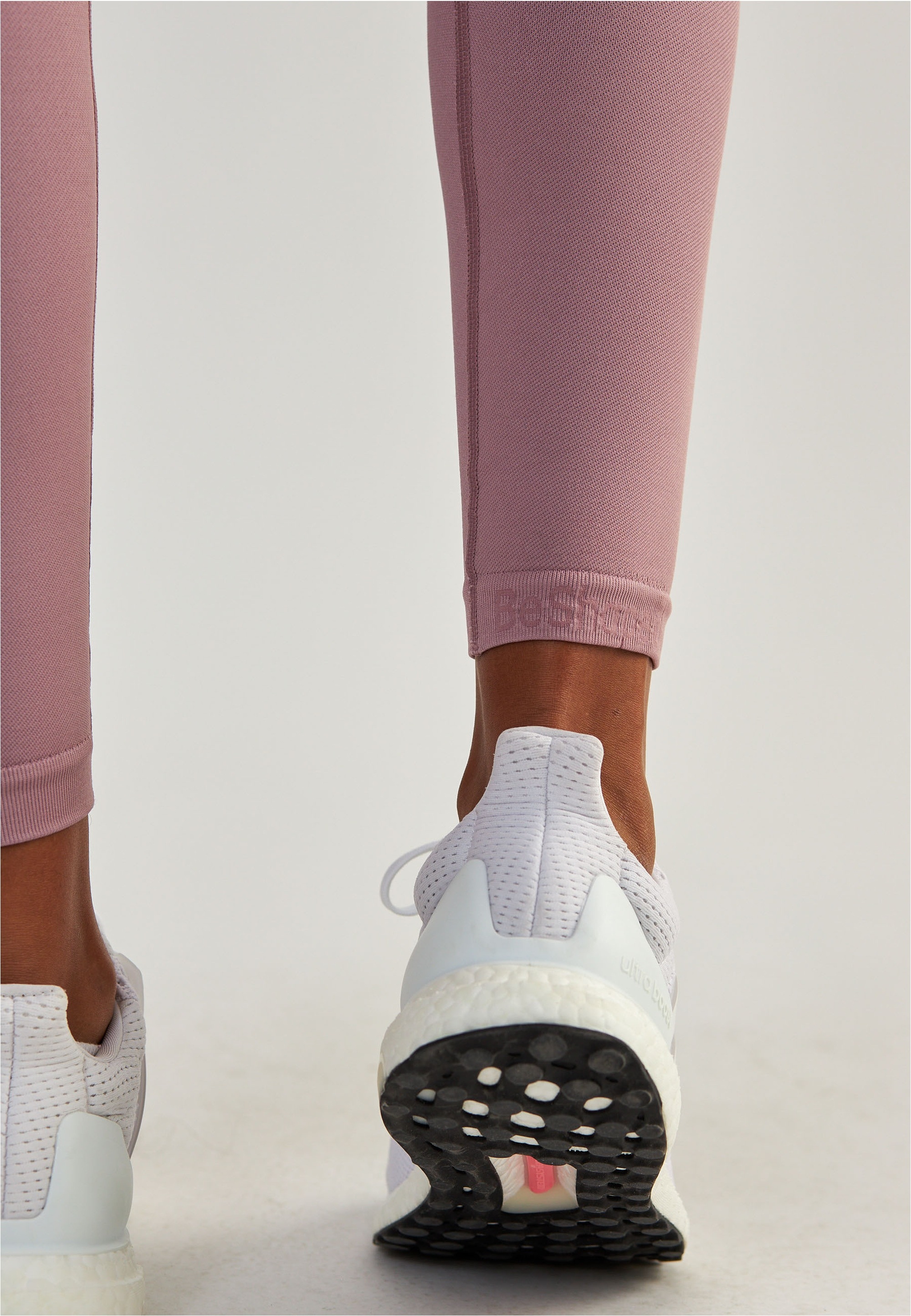 BeShaped Sporthose »Lift Me Up«, (1 tlg.), mit atmungsaktiver Eigenschaft