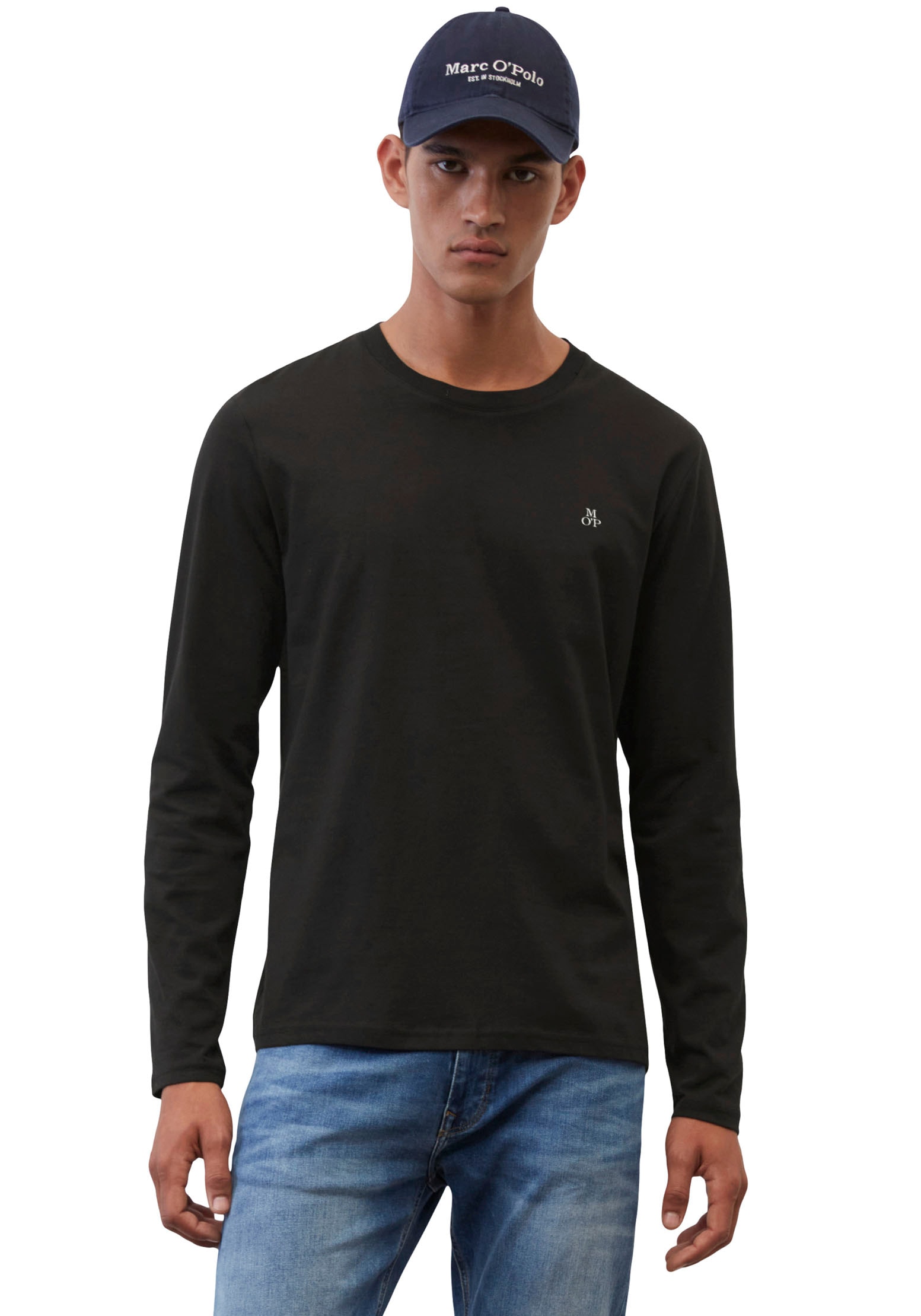 Marc O'Polo Langarmshirt, mit dezentem Logo-Print vorne