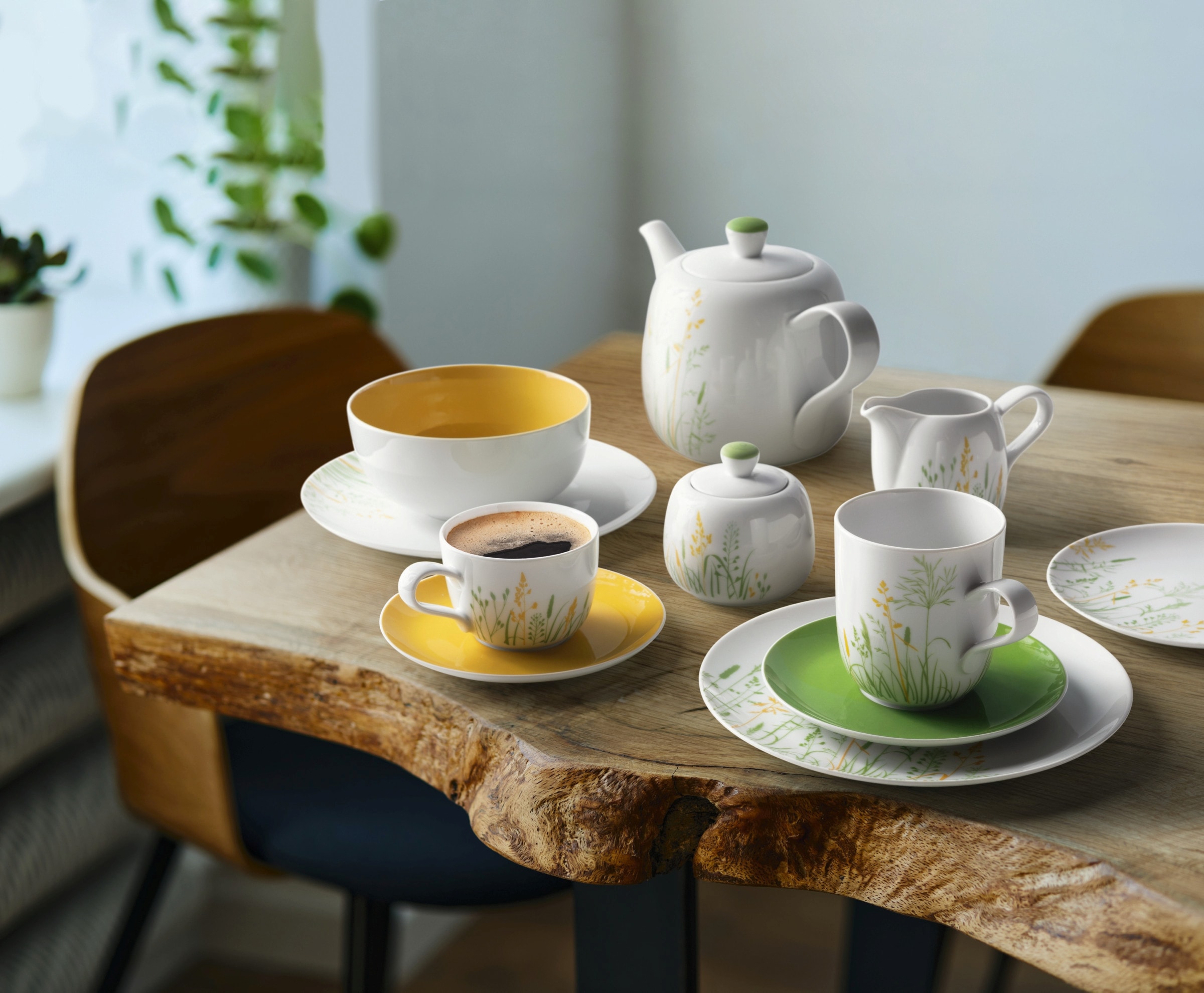 Seltmann Weiden Kaffeeservice »Geschirr-Set, 18 Teile, Liberty Meadow Grasses«, (Set, 18 tlg., 6x Kaffeeobertasse 0,26 l, 6x Kombi-Untertasse, 6x Frühstücksteller), Tassen, Untertassen, Teller, Made in Germany, 18 Teile, für 6 Personen