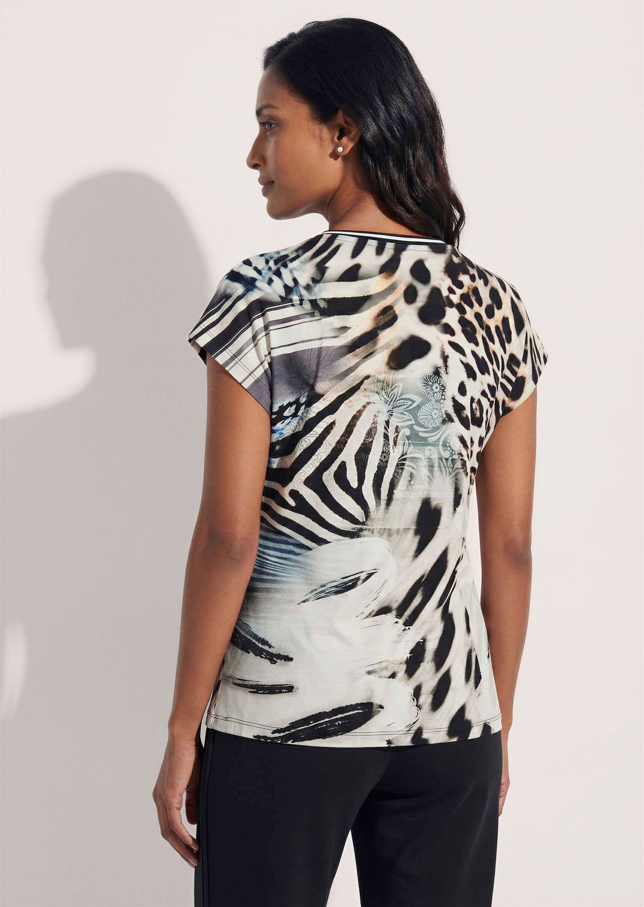 MADELEINE Kurzarmshirt »Shirt Rundhals-Shirt mit Animal-Print«
