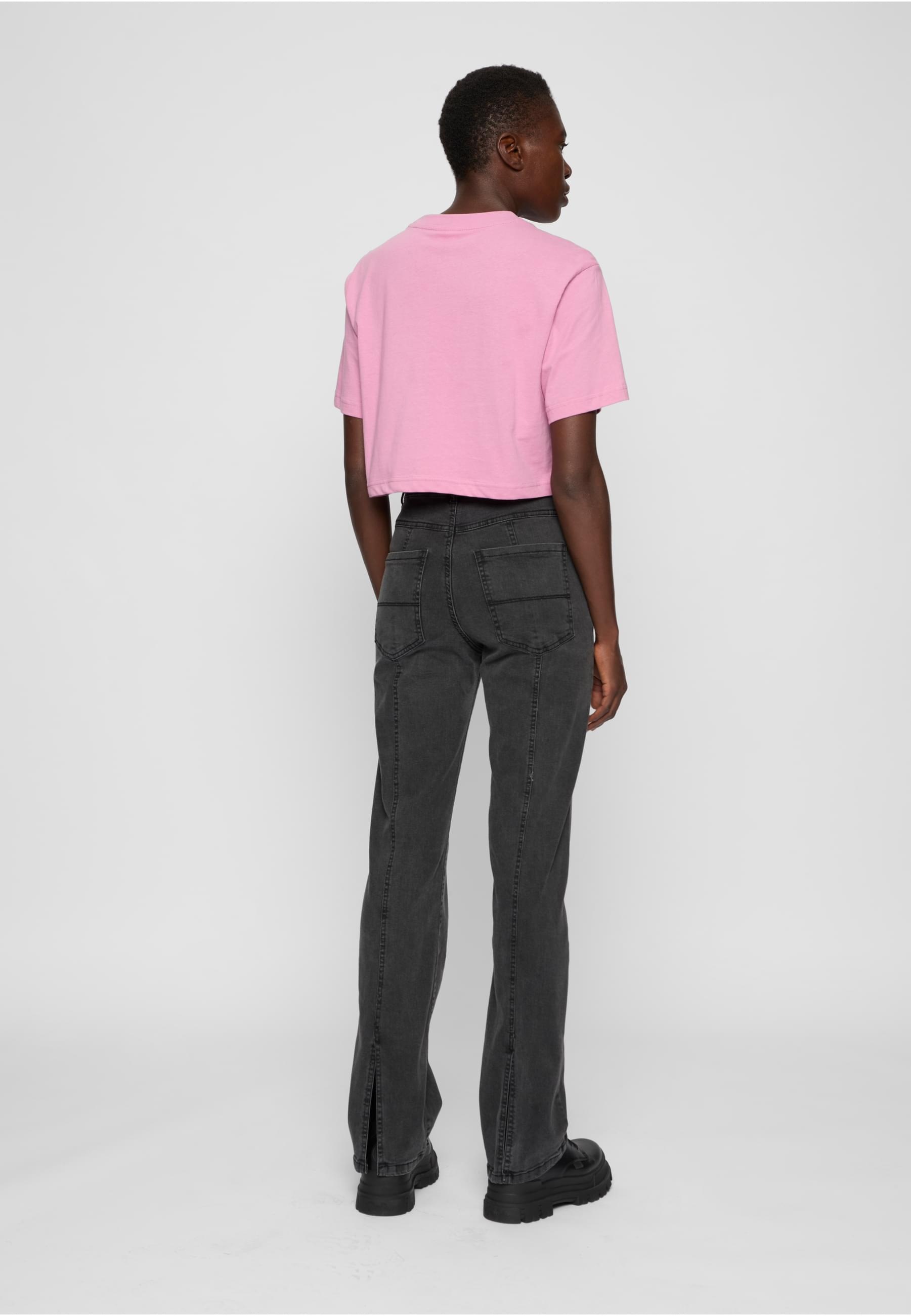 URBAN CLASSICS Bequeme Jeans »Urban Classics Damen Ladies High Waist Straight Slit Denim Pants«, (1 tlg.)