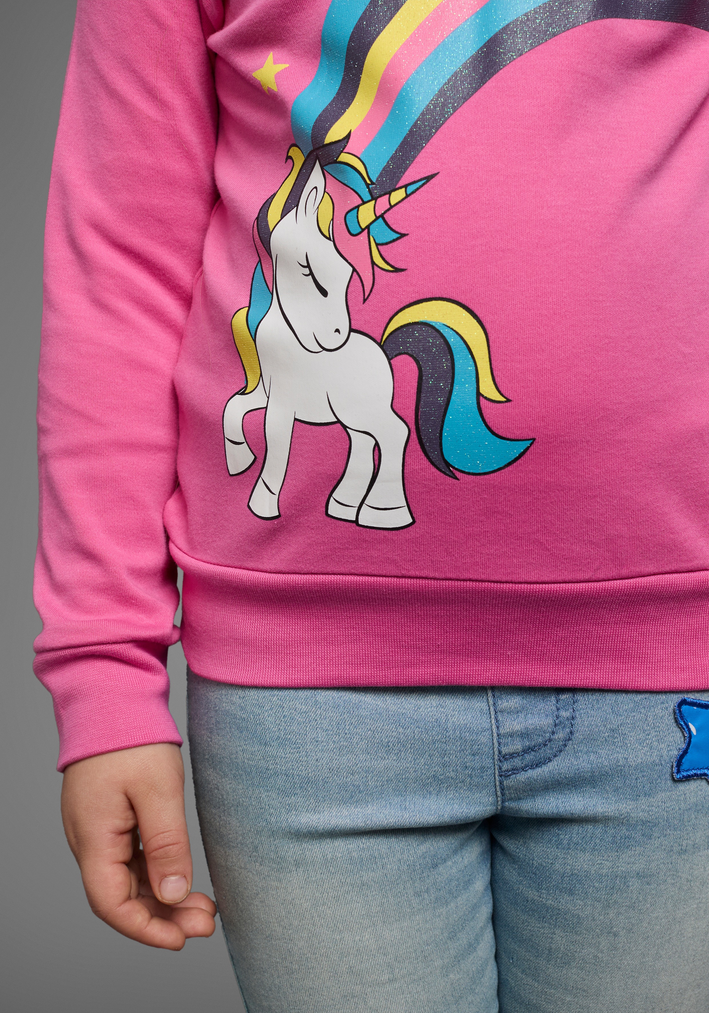 Thumbnail - KIDSWORLD Langarmshirt "EINHORN Regenbogen" Langarm, Basic-Passform, bedruckt, aus Baumwolle