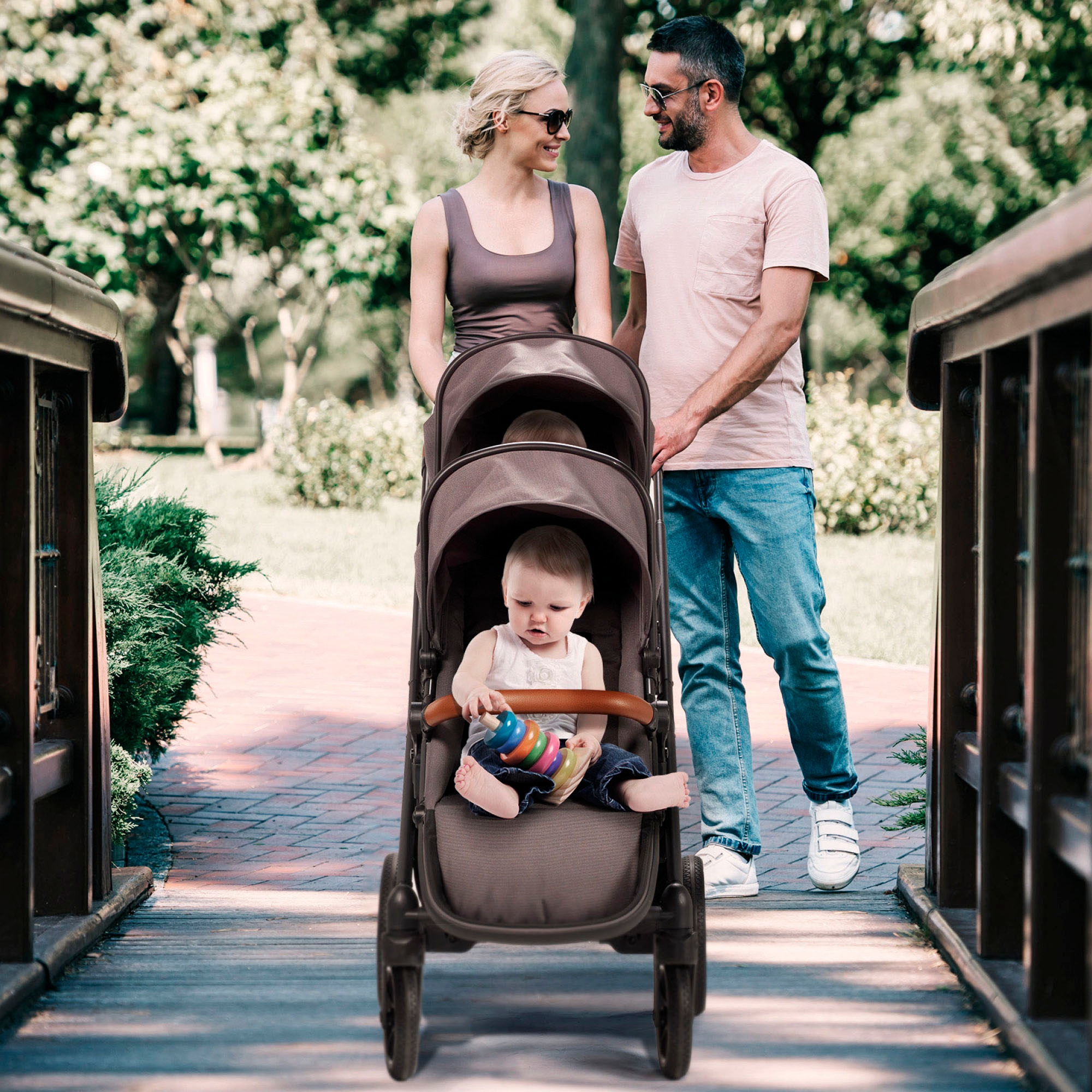 BabyGo Zwillingswagen »Duo«, inklusive Babywannen, Babyschalen, Regebezüge & Wickeltasche