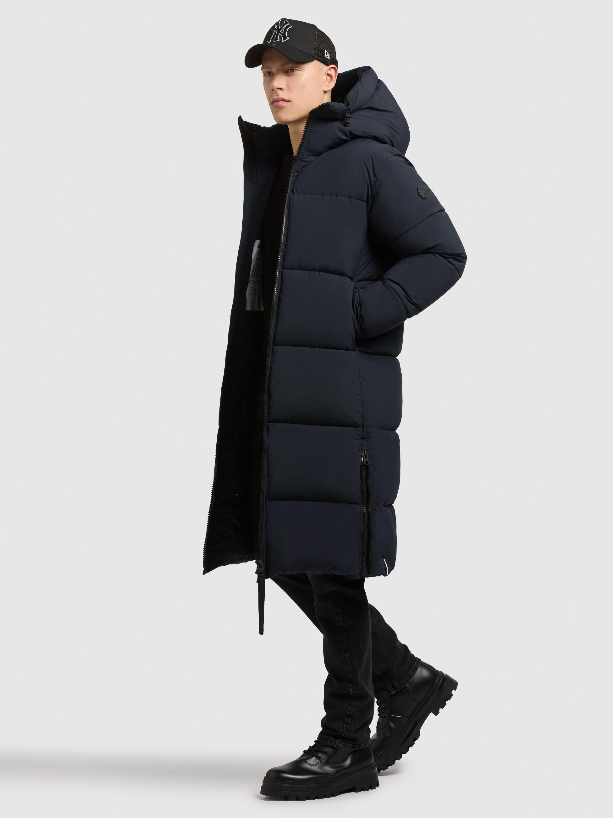 khujo Steppmantel »DASH« abnehmbarer Tragegurt