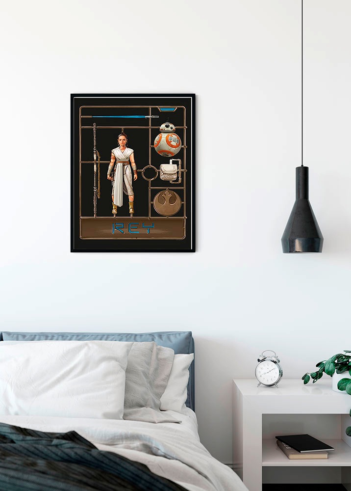 Komar Bild »Star Wars Toy Rey«, Star Wars, (1 St.), Wandbild zur Dekoration im Kinderzimmer - ohne Rahmen