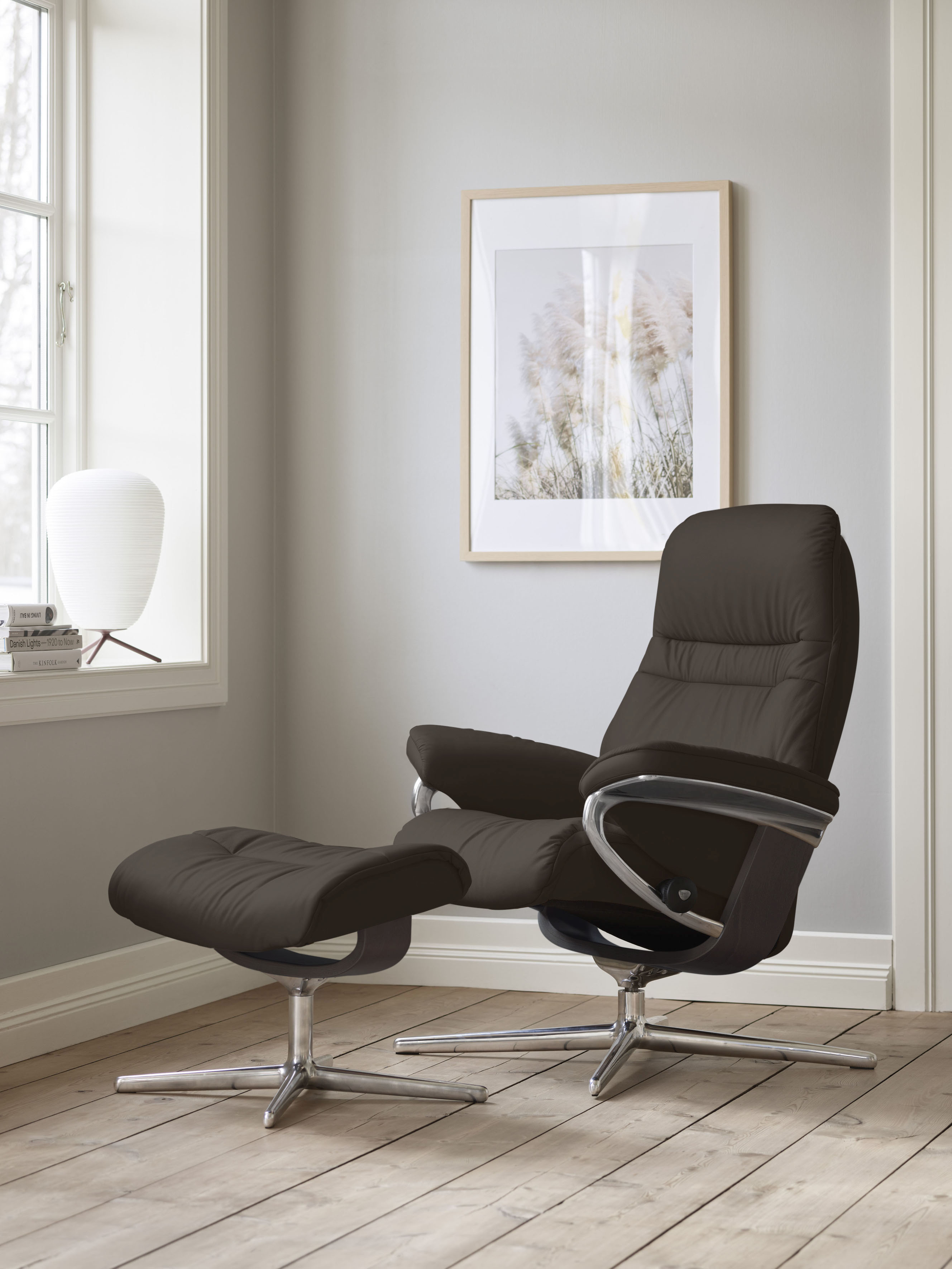 Stressless Relaxsessel "Sunrise" mit Cross Base, Größe S, M & L, Holzakzent Wenge