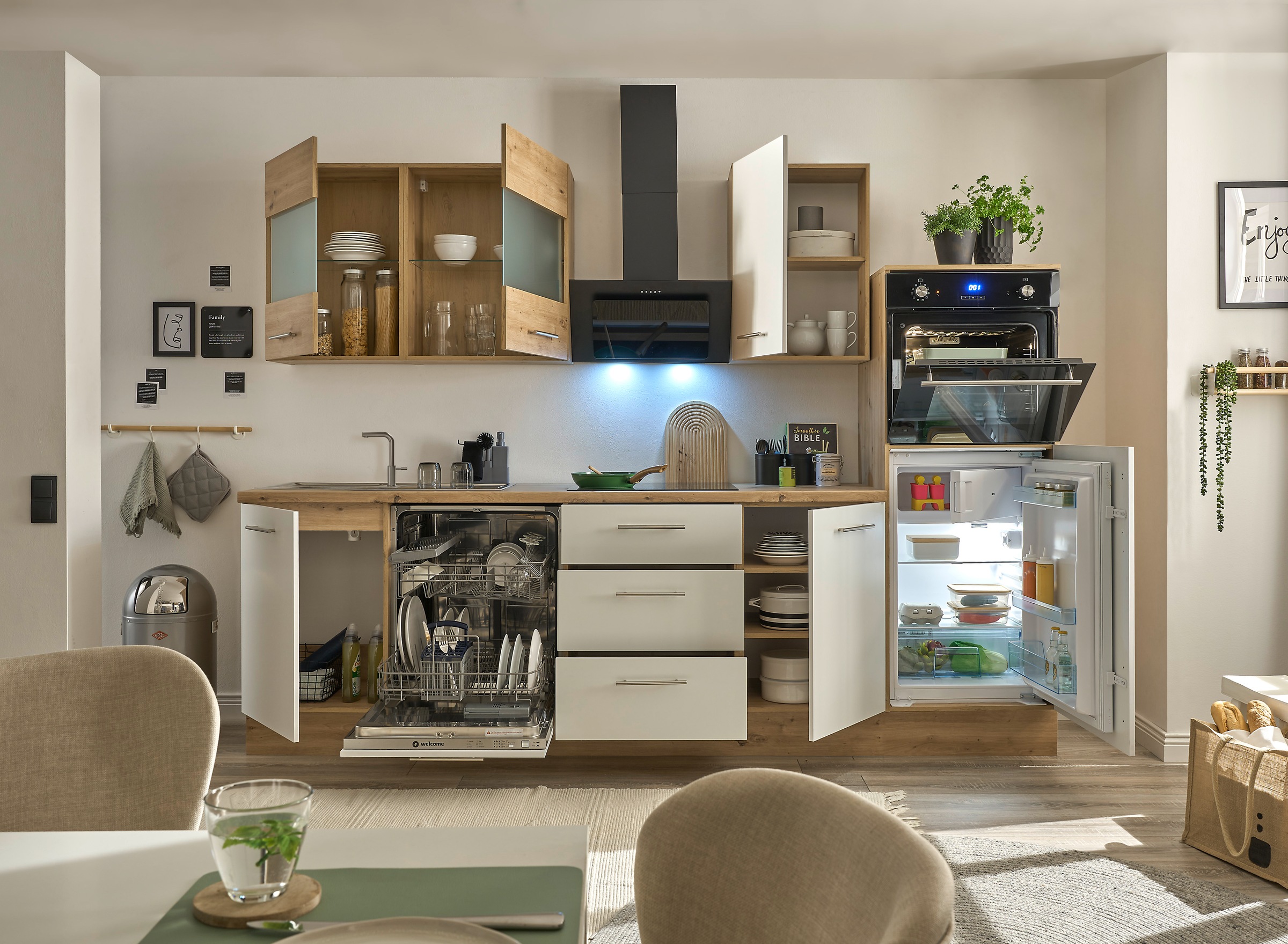 BASIC by Balculina Küchenzeile »Capri«, Breite 280 cm, wahlweise mit E-Geräten, mit Soft-Close-Funktion