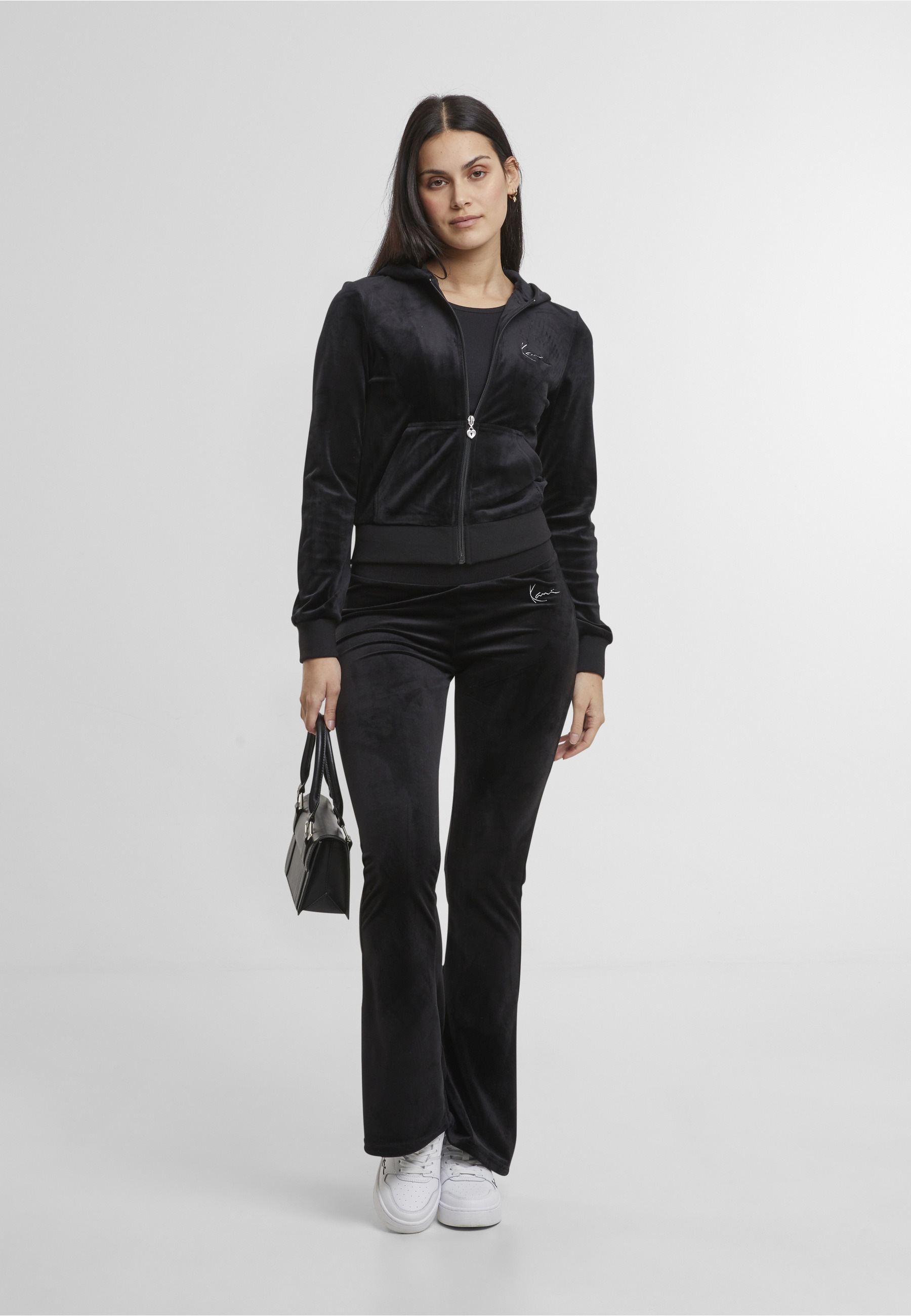 Karl Kani Outdoorjacke »Karl Kani Signature Rhinestone Velours Tight Trackjacket« 1 Stk. tlg. mit Kapuze