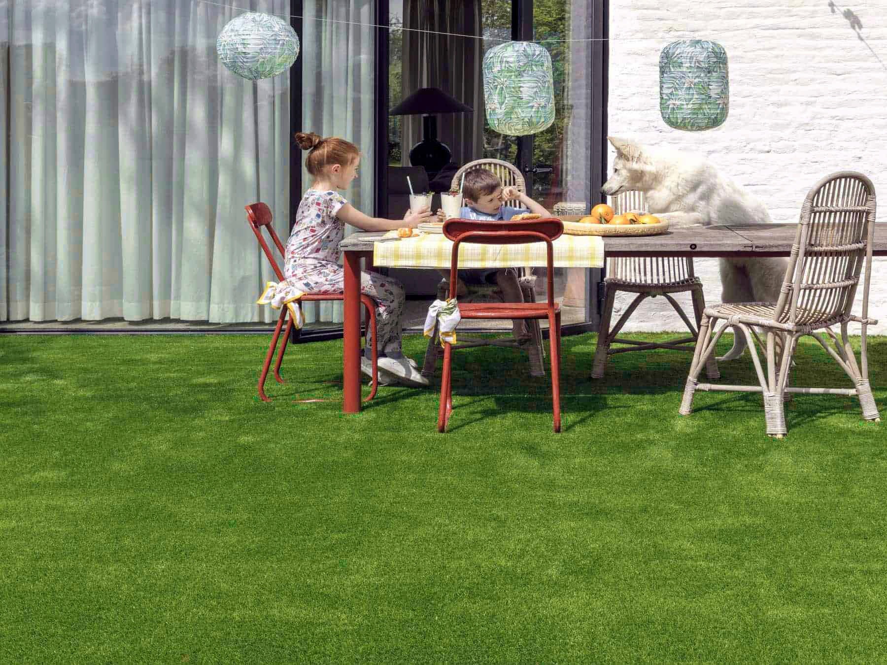 Primaflor-Ideen in Textil Kunstrasen »WANDERLUST«, rechteckig, 37 mm Höhe, mit Drainagefunktion, ideal für Balkon & Terrasse