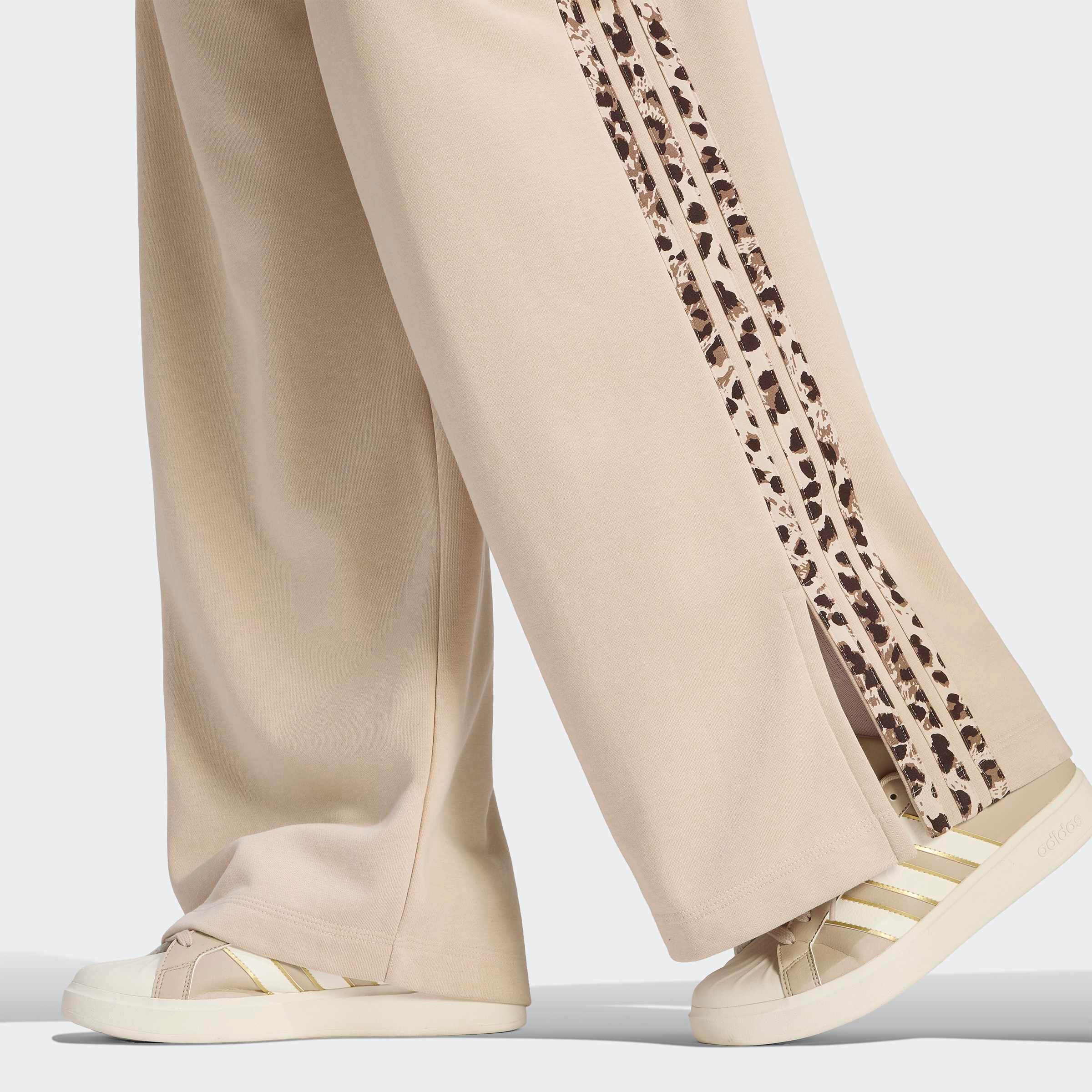 adidas Sportswear Sporthose »SEASONAL ESSENTIALS, ANIMALPRINT«
