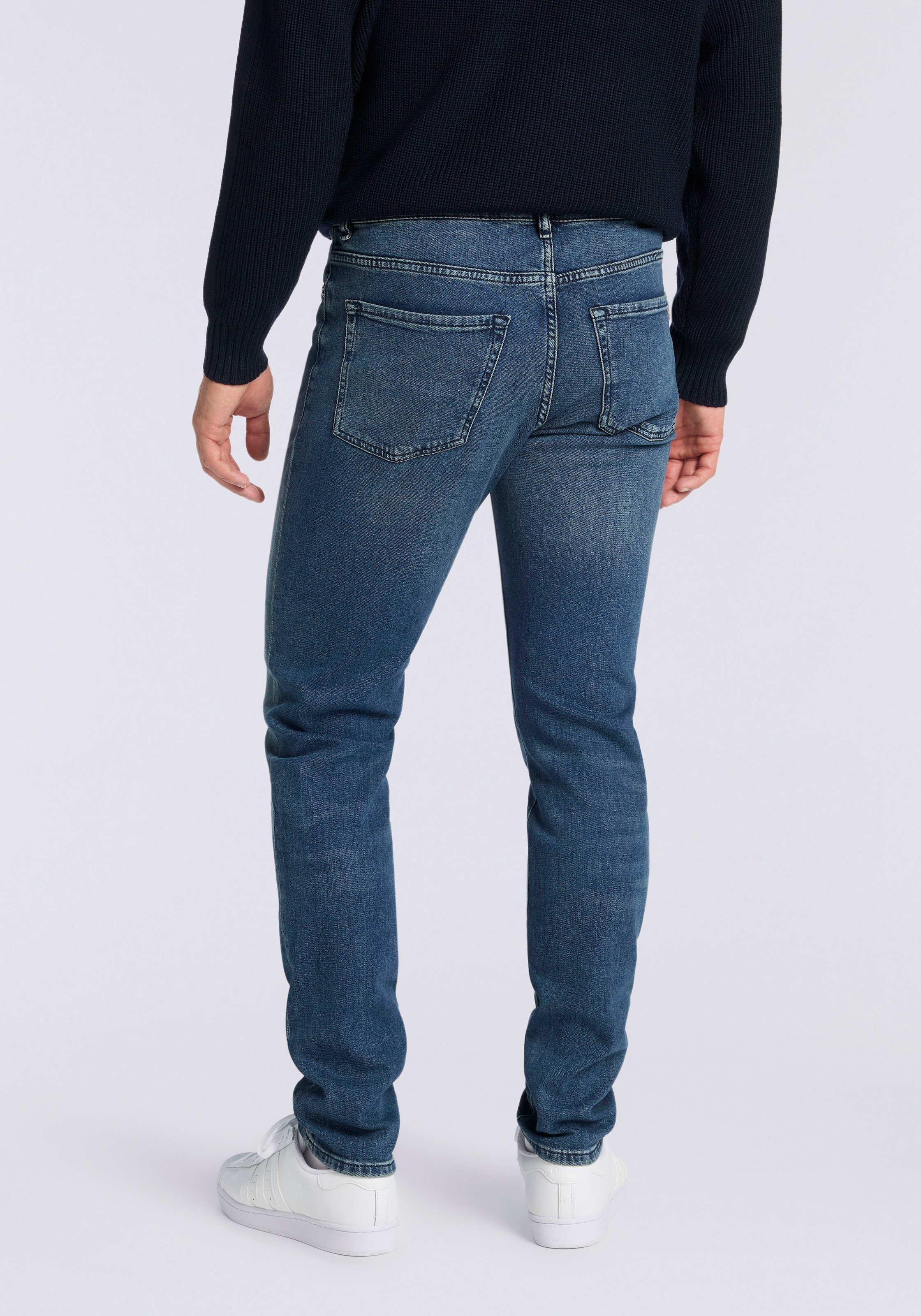 BOSS ORANGE Tapered-fit-Jeans »ONYX«, in 5-Pocket-Form