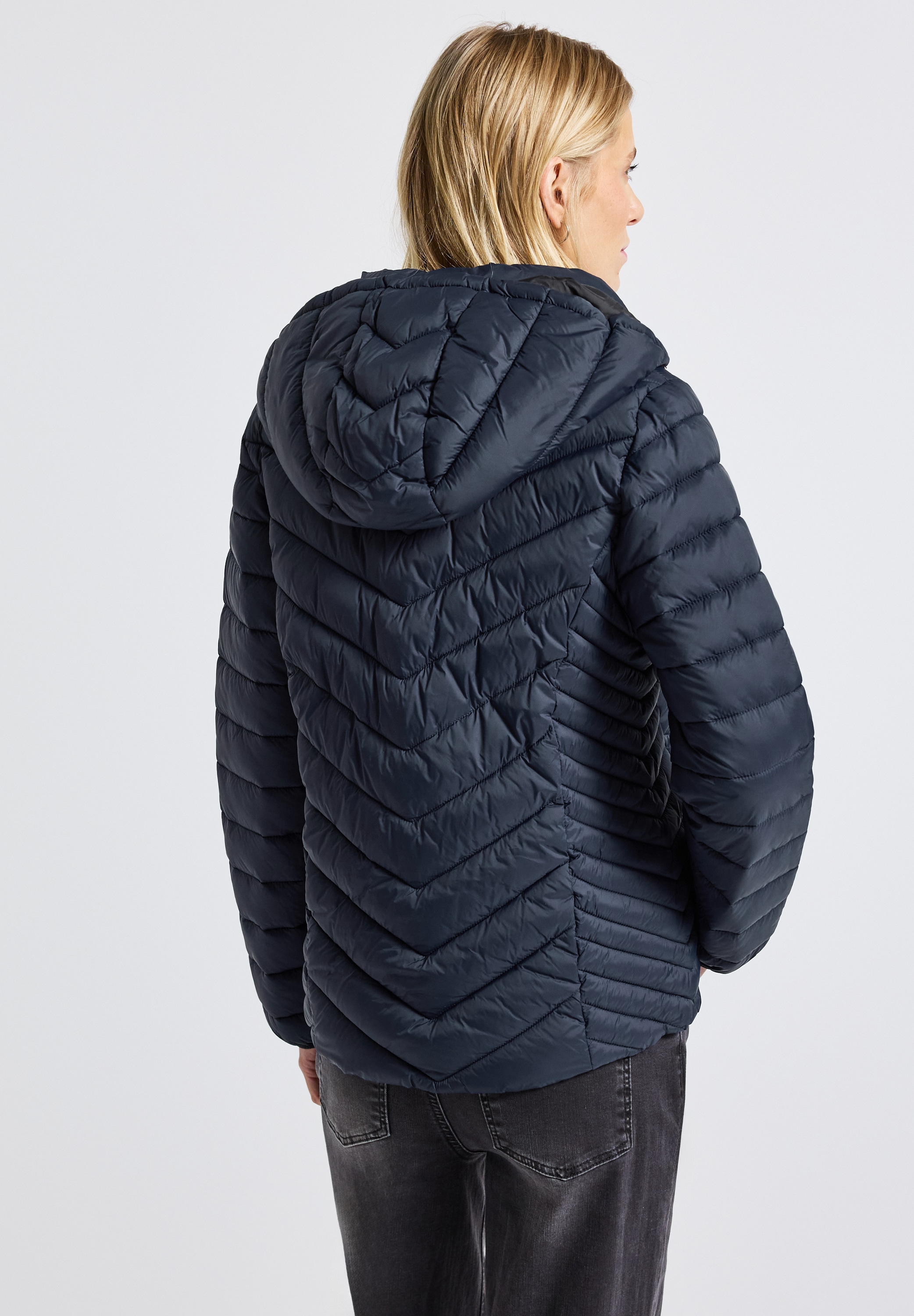 STREET ONE Steppjacke mit Kapuze mit Kapuze mit Gummizug