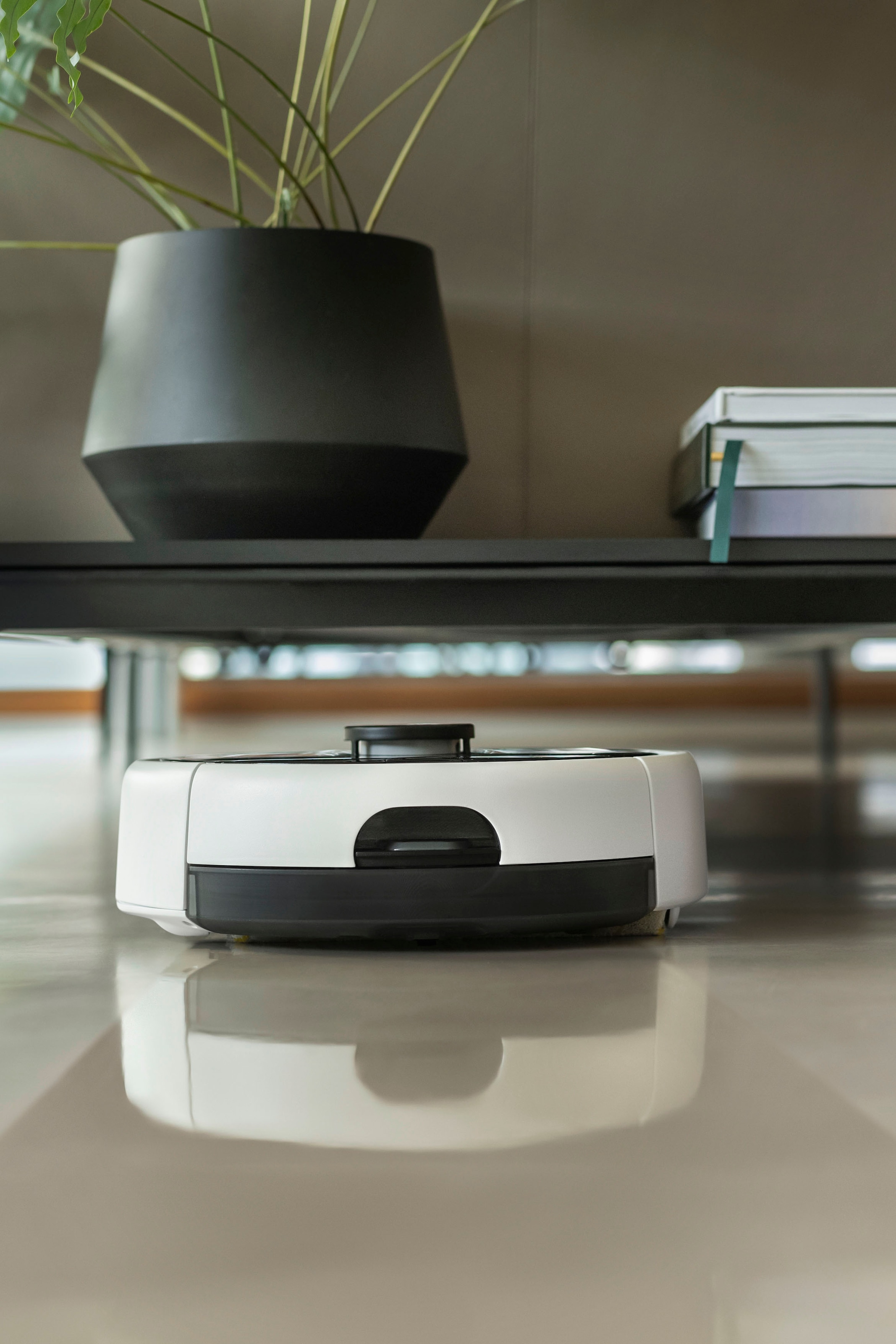 KÄRCHER Nass-Trocken-Saugroboter »Wisch- und Saugroboter RCF 3«, FC-Walzentechnologie, Timer-Funktion, Autonome Reinigung