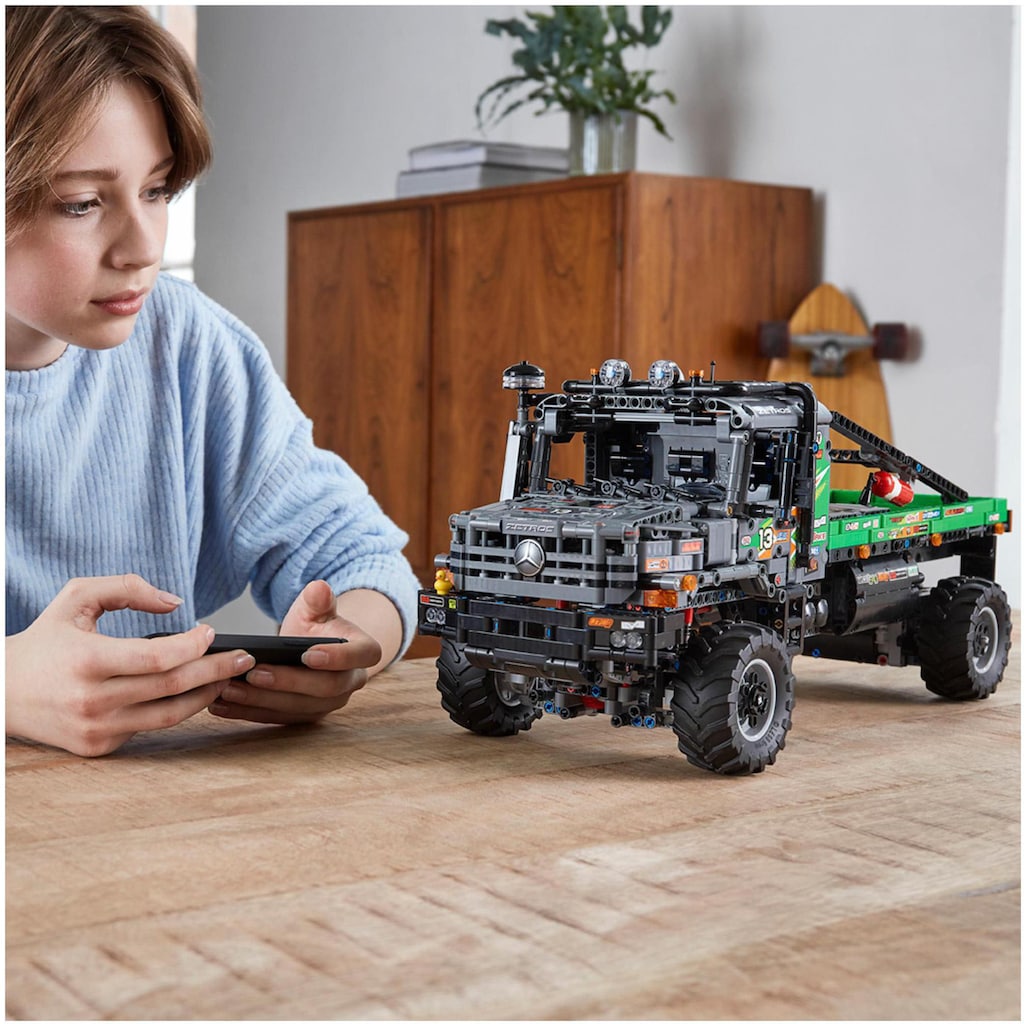 LEGO® Konstruktionsspielsteine »4x4 Mercedes-Benz Zetros Offroad-Truck (42129), LEGO® Technic«, (2129 St.)