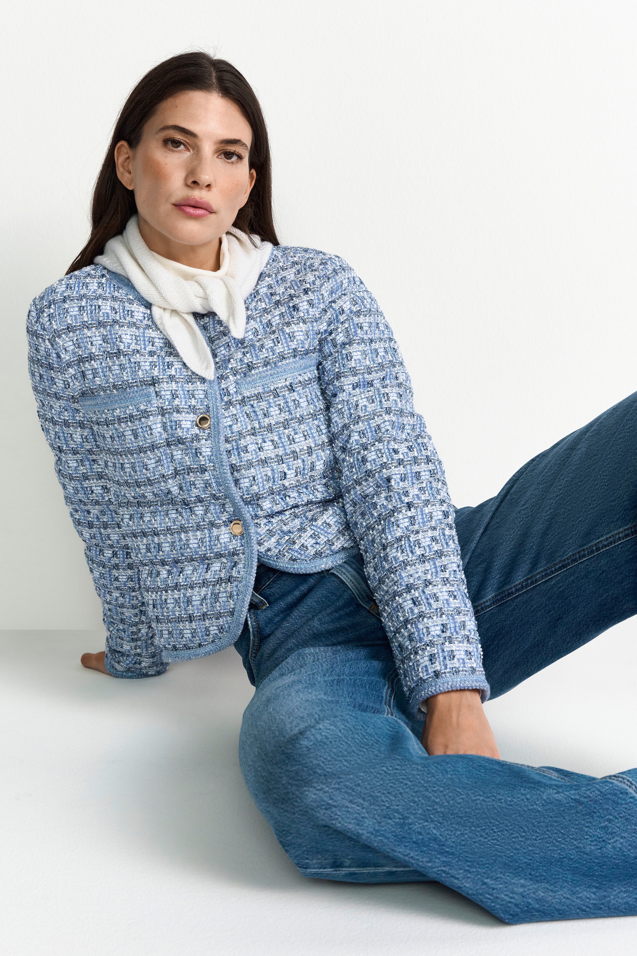 RICHROYAL Kurzjacke, Boucle Optic, leicht wattiert, kastiger Schnitt, Glitzerfäden
