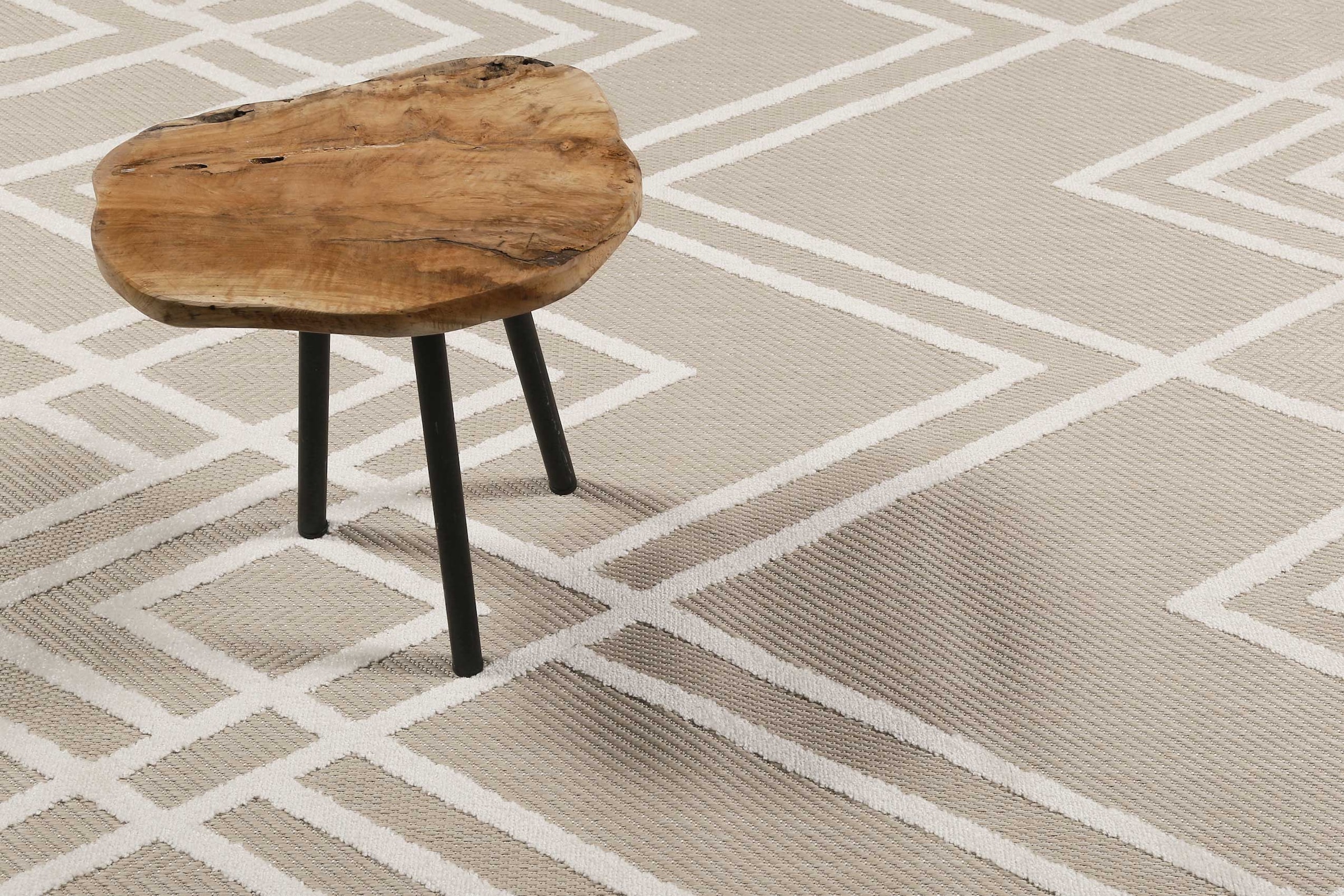 Esprit Outdoorteppich »Rave,  ESP-54228«, rechteckig, 6 mm Höhe, mit Hoch-Tief-Effekt, Rauten-Design, modern, robust, Terrasse, Küche