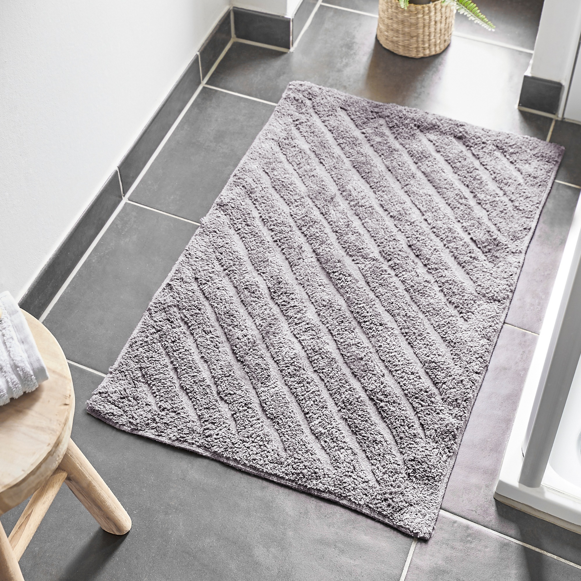 Andiamo Badematte »Havanna, 50x80 cm«, fußbodenheizungsgeeignet-schnell trocknend, Badteppich, Uni Farben, Hoch-Tief Effekt, verschiedene Designs
