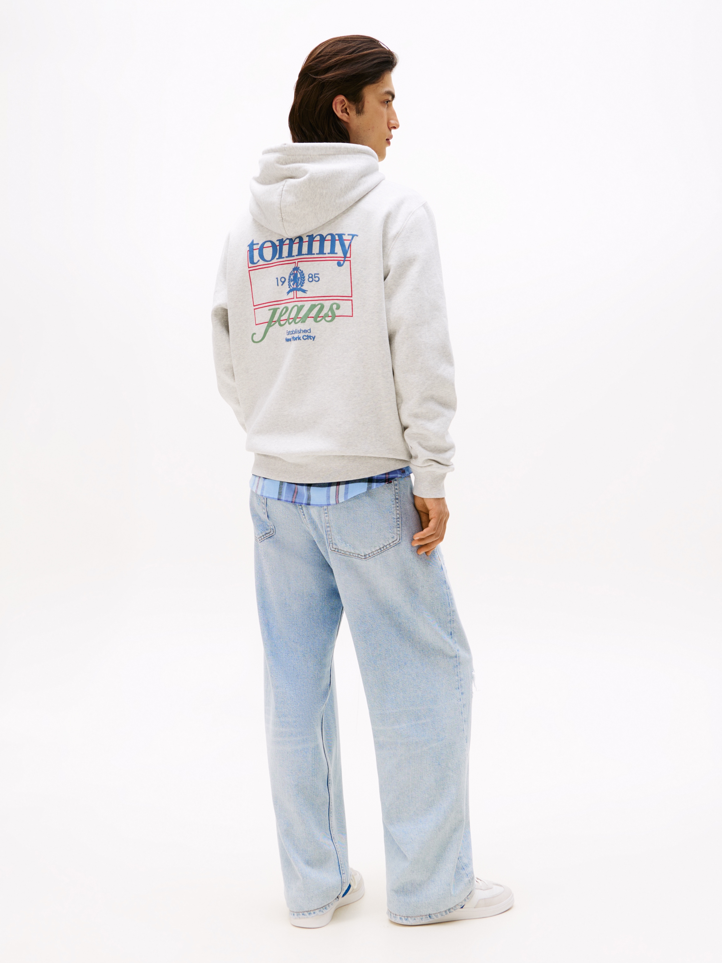 Tommy Jeans Hoodie »TJM WASHED CREST PLAY«, regular fit, Sweatshirt, Rückenprint