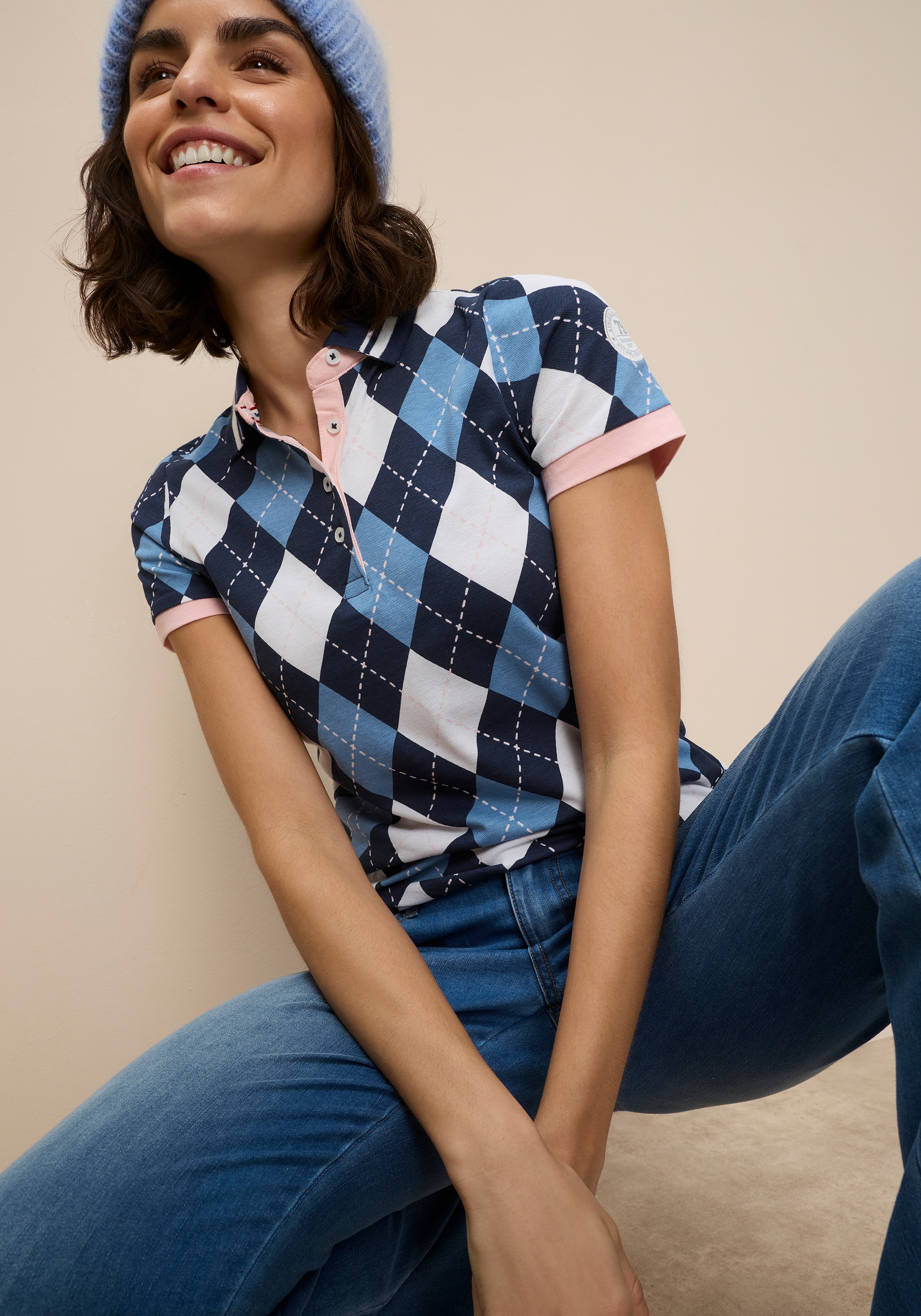 KangaROOS Poloshirt Kurzarm,  figurbetonte Passform,  Polokragen mit Knopfleiste