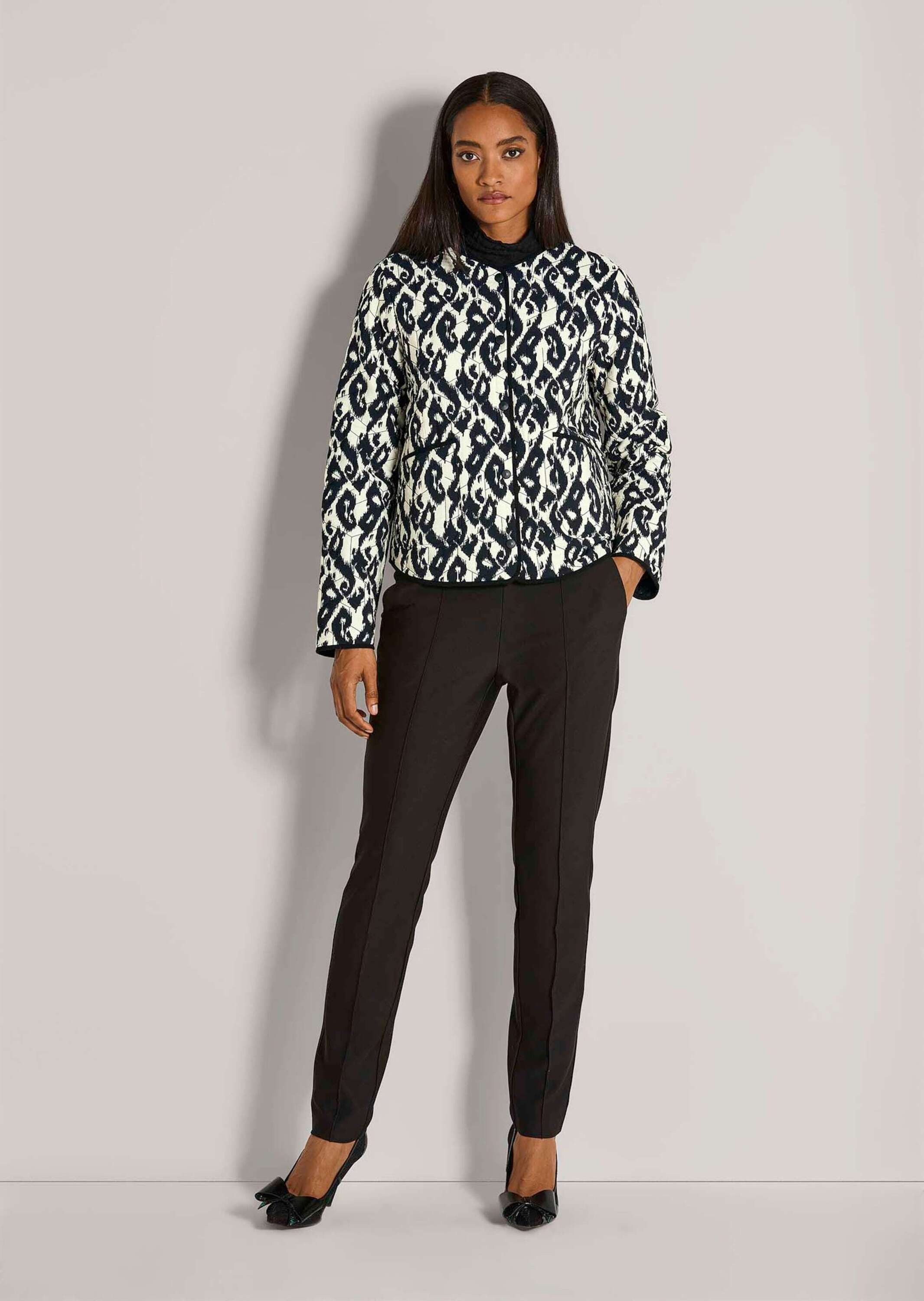 MADELEINE Kurzjacke "Übergangsjacke Modische Steppjacke mit Animal-Print" Ü günstig online kaufen