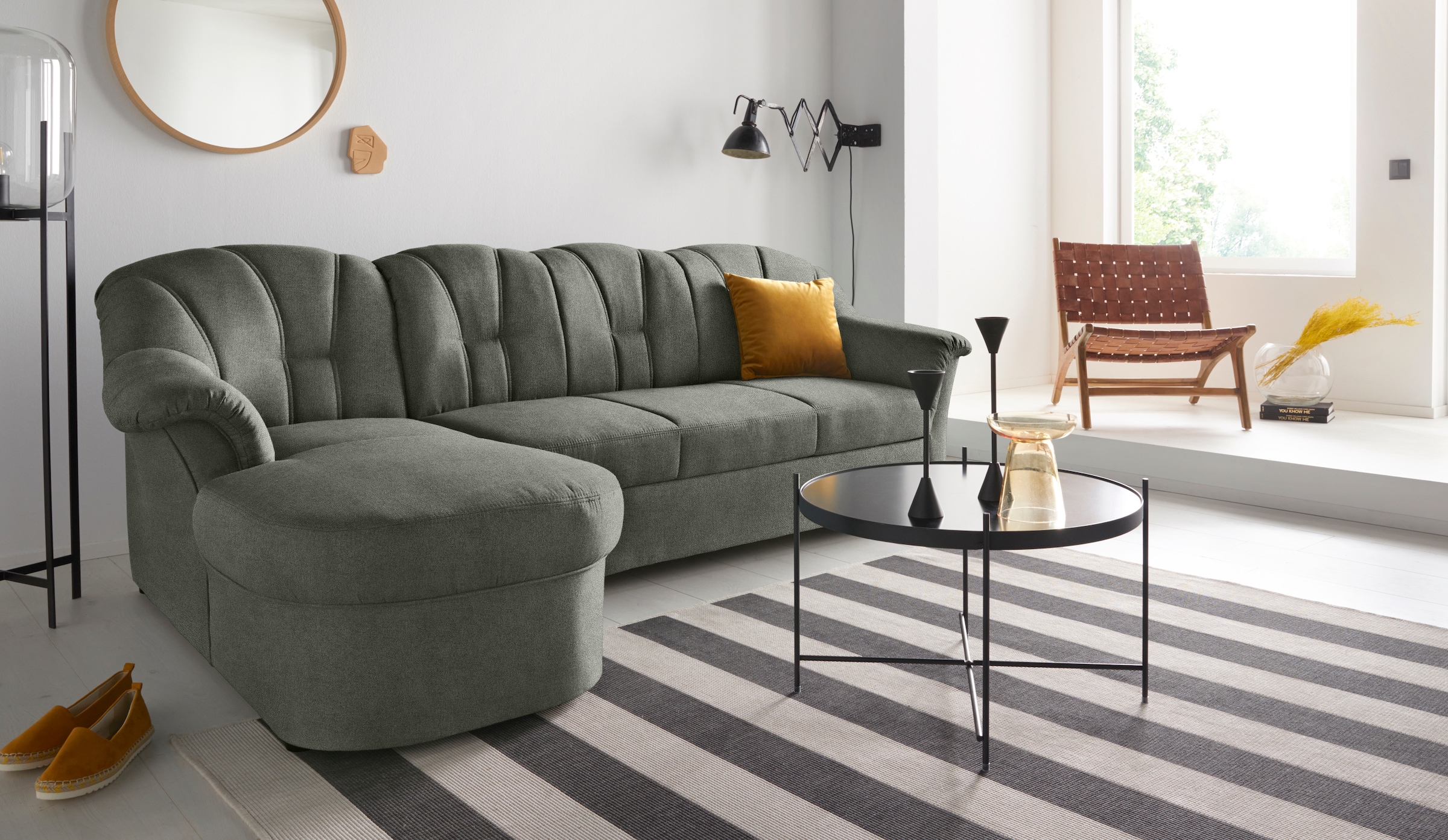 DOMO collection Ecksofa "Papenburg, zeitlose Rückensteppung, elegante Formensprache, L-Form" in großer Farbvielfalt, wahlweise mit Bettfunktion