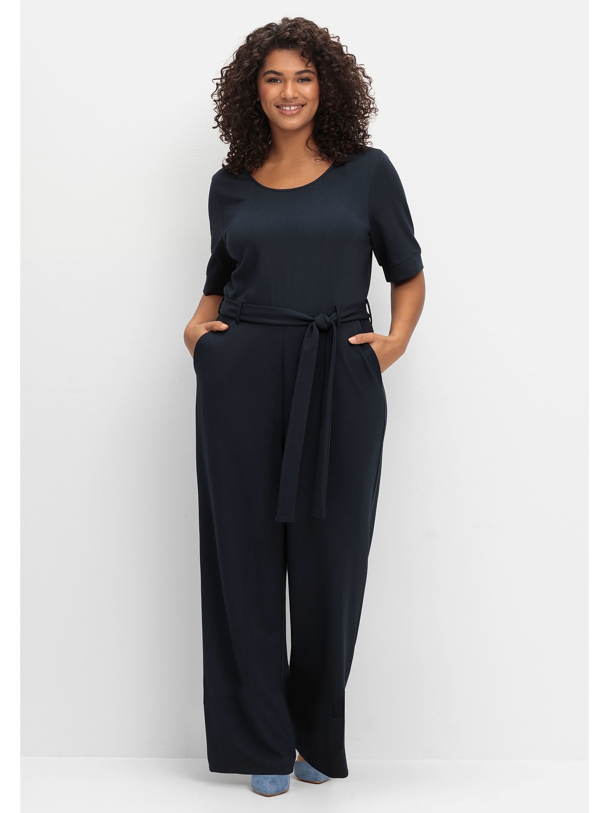 sheego by Joe Browns Jumpsuit »Große Größen«, mit Bindegürtel und weitem Bein