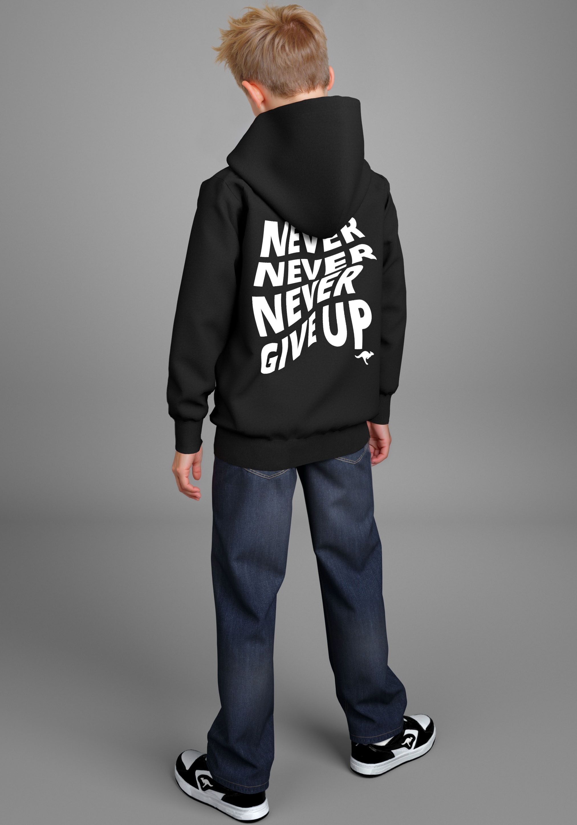 KangaROOS Kapuzensweatshirt »NEVER GIVE UP«, Sweatshirt mit großem Rückendruck