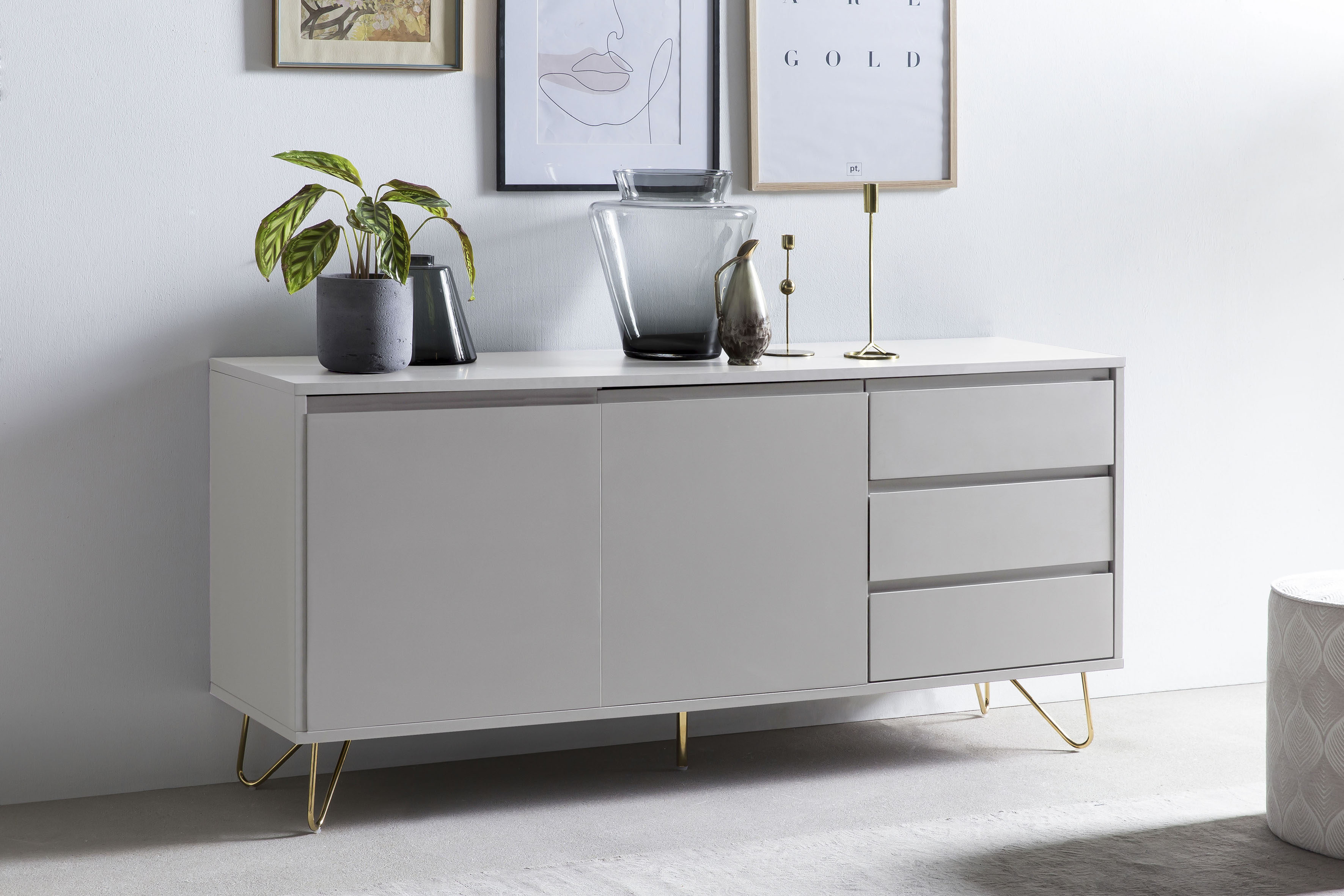 SalesFever Sideboard, mit Hairpin Beinen, Anrichte mit matter Lackierung, Kommode in modernen Farben