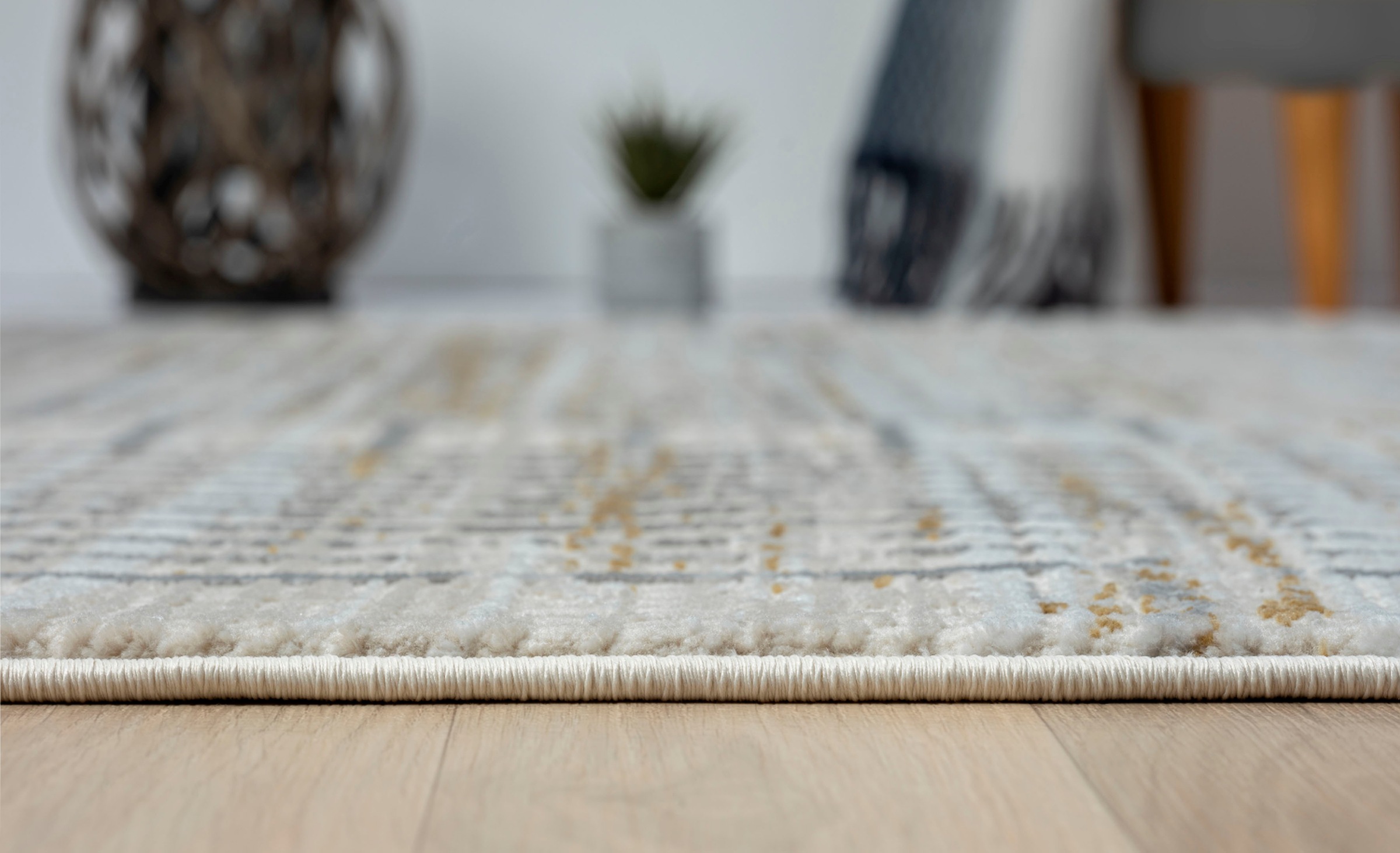 Myflair Möbel & Accessoires Teppich »My Love Lagerräumung«, rechteckig, 10 mm Höhe, Kurzflor, Retro-Style, besonders weich durch Microfaser, mit Fransen
