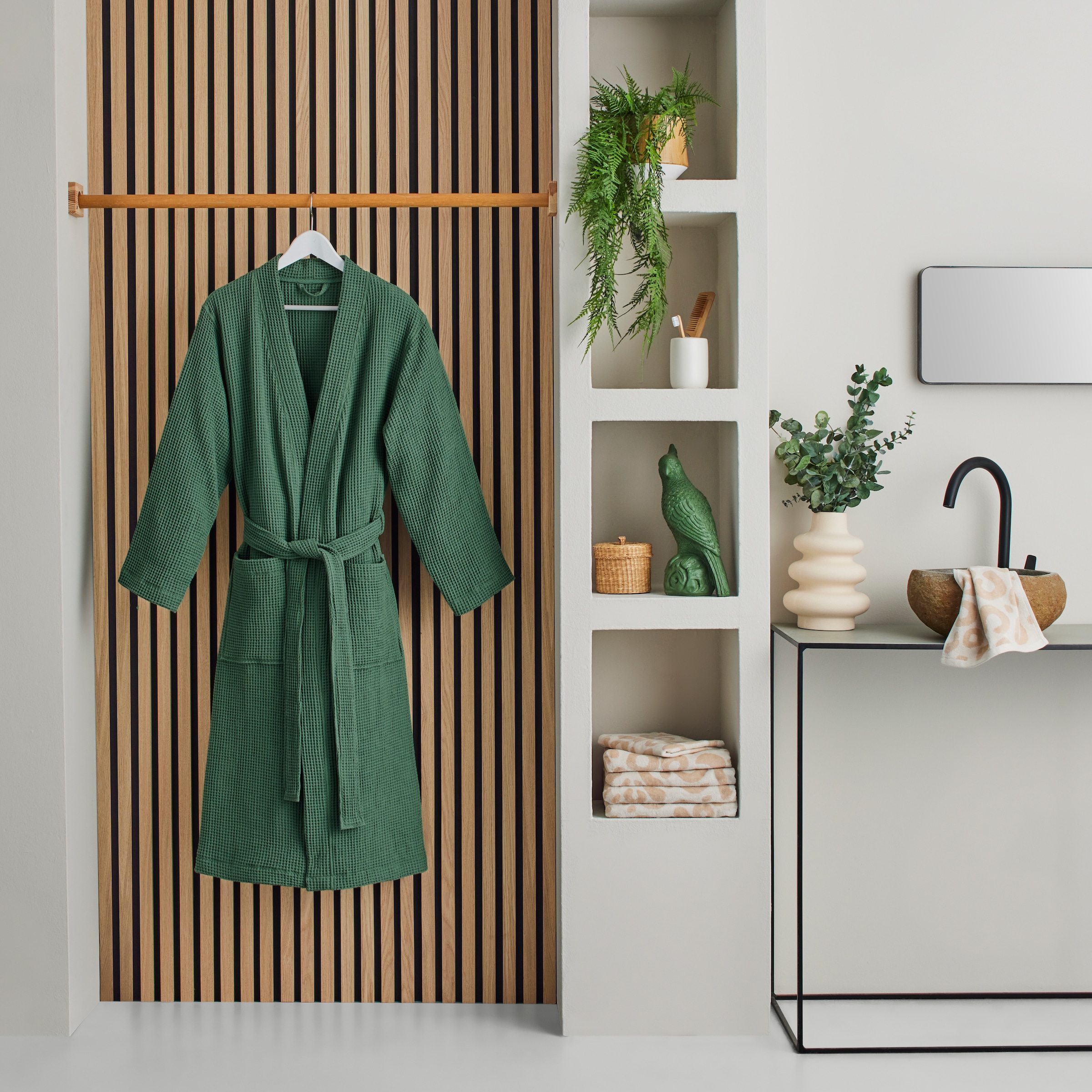 my home Unisex-Bademantel »Inga, ideal für Sauna & Spa, Hotelbademantel, Morgenmantel«, (1 St.), Waffelpiqué, kleines Packmaß, Taschen, Damen & Herren, S-3XL
