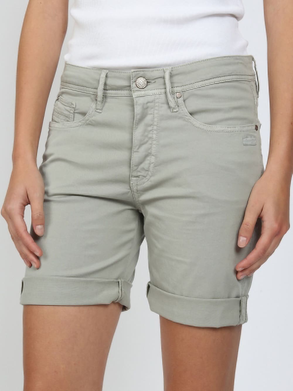 GANG Shorts »94NICA SHORTS«  mit Knopfleiste, Boyfriend Fit