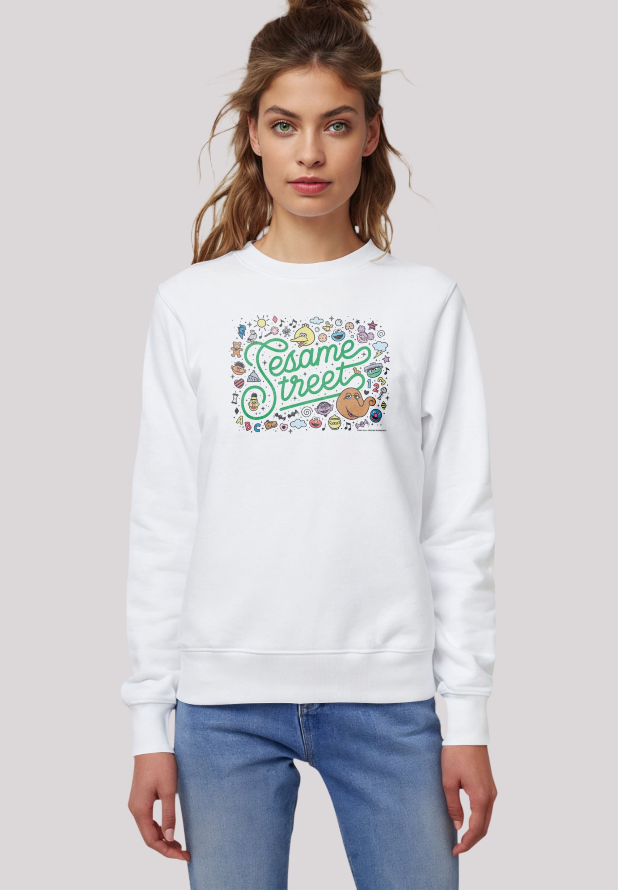 F4NT4STIC Sweatshirt »Sesamstraße Collage Coloured«, Premium Qualität,Nostalgie, Fernsehserie