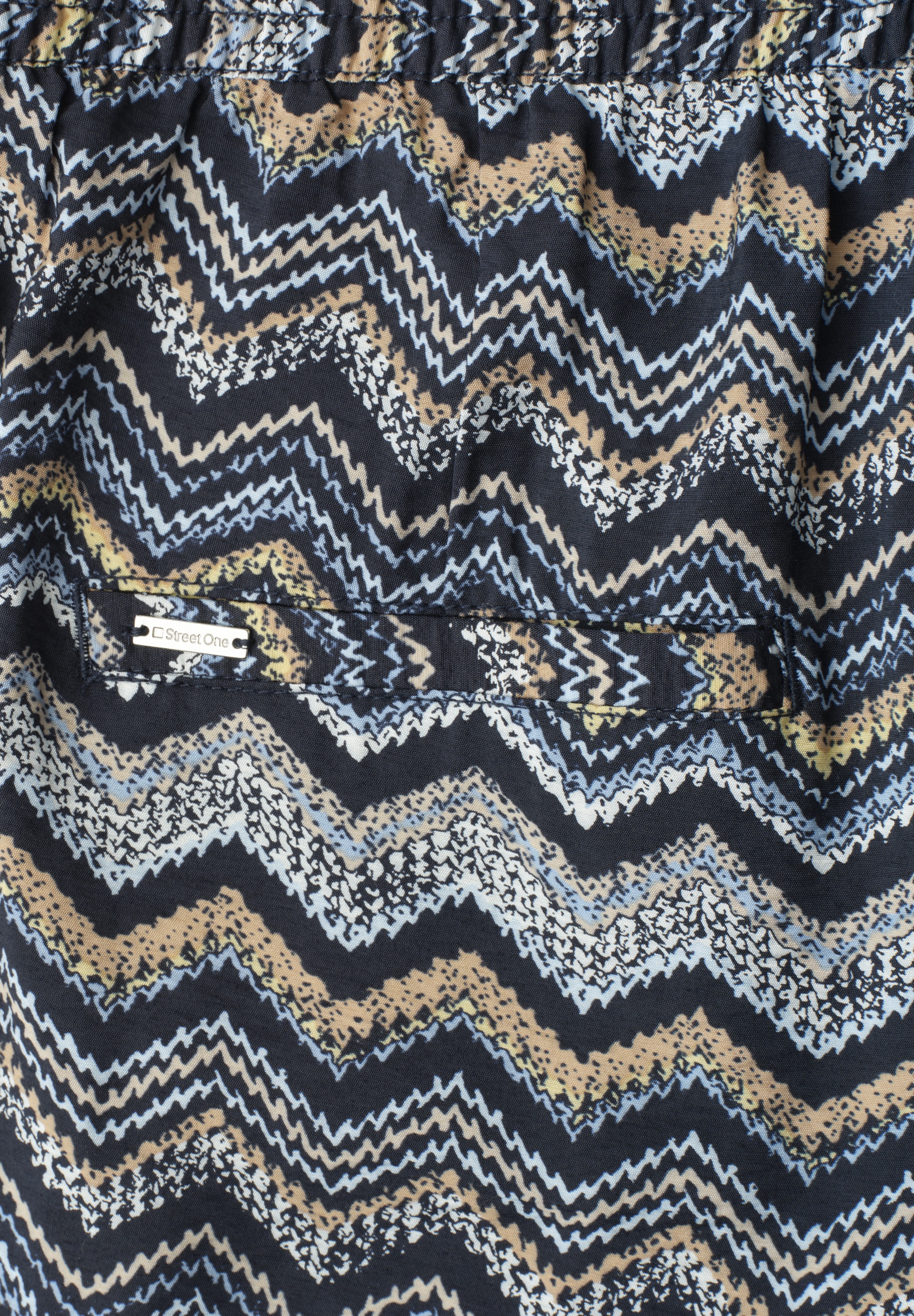 STREET ONE Shorts  mit allover Print