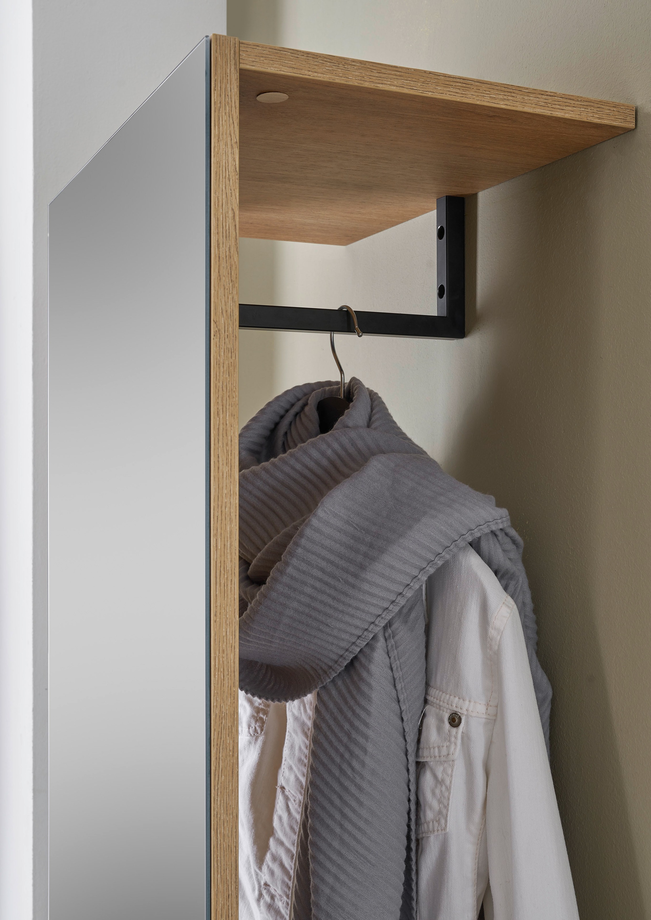 INOSIGN Garderoben-Set »GIRON/CiTY, moderne Garderobe, Komplettset mit viel Stauraum«, (Komplett-Set, 2 St.), enthält Hängeschrank & Garderobenelement mit Spiegel, 150 cm breit