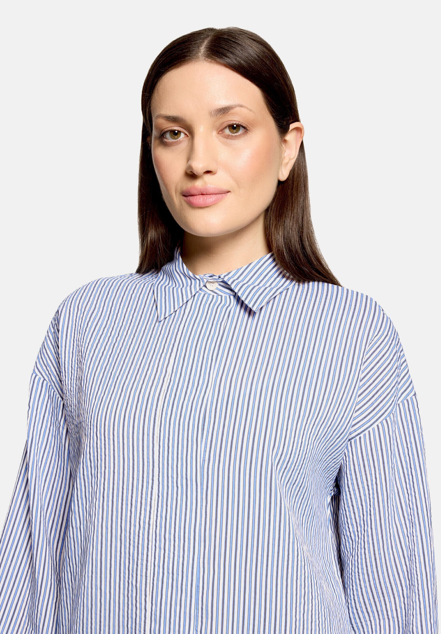 Cartoon Klassische Bluse »Damen mit Raffung«