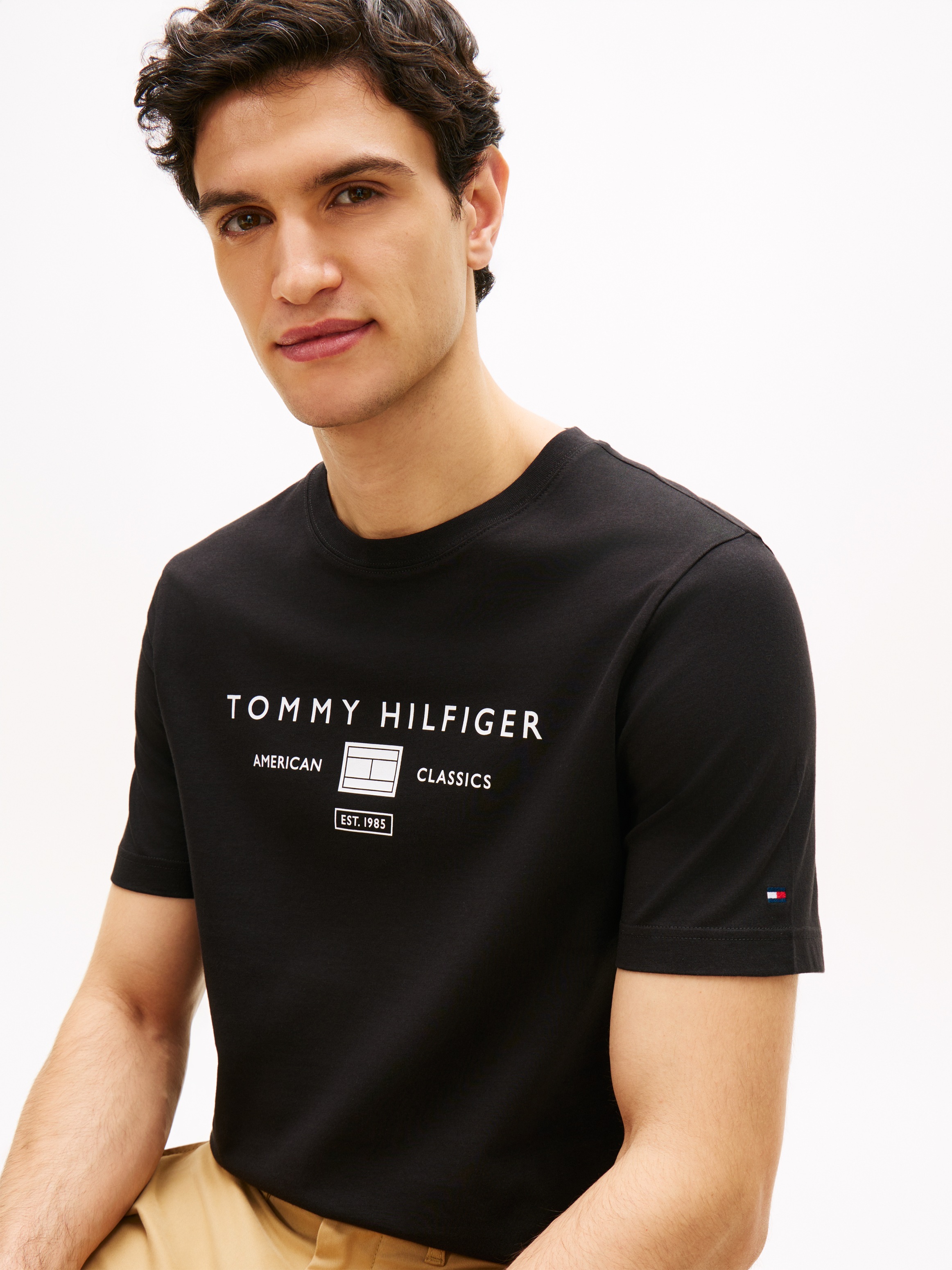 Tommy Hilfiger T-Shirt "BRAND LOVE MONO STACK" aus Jersey mit Logo günstig online kaufen