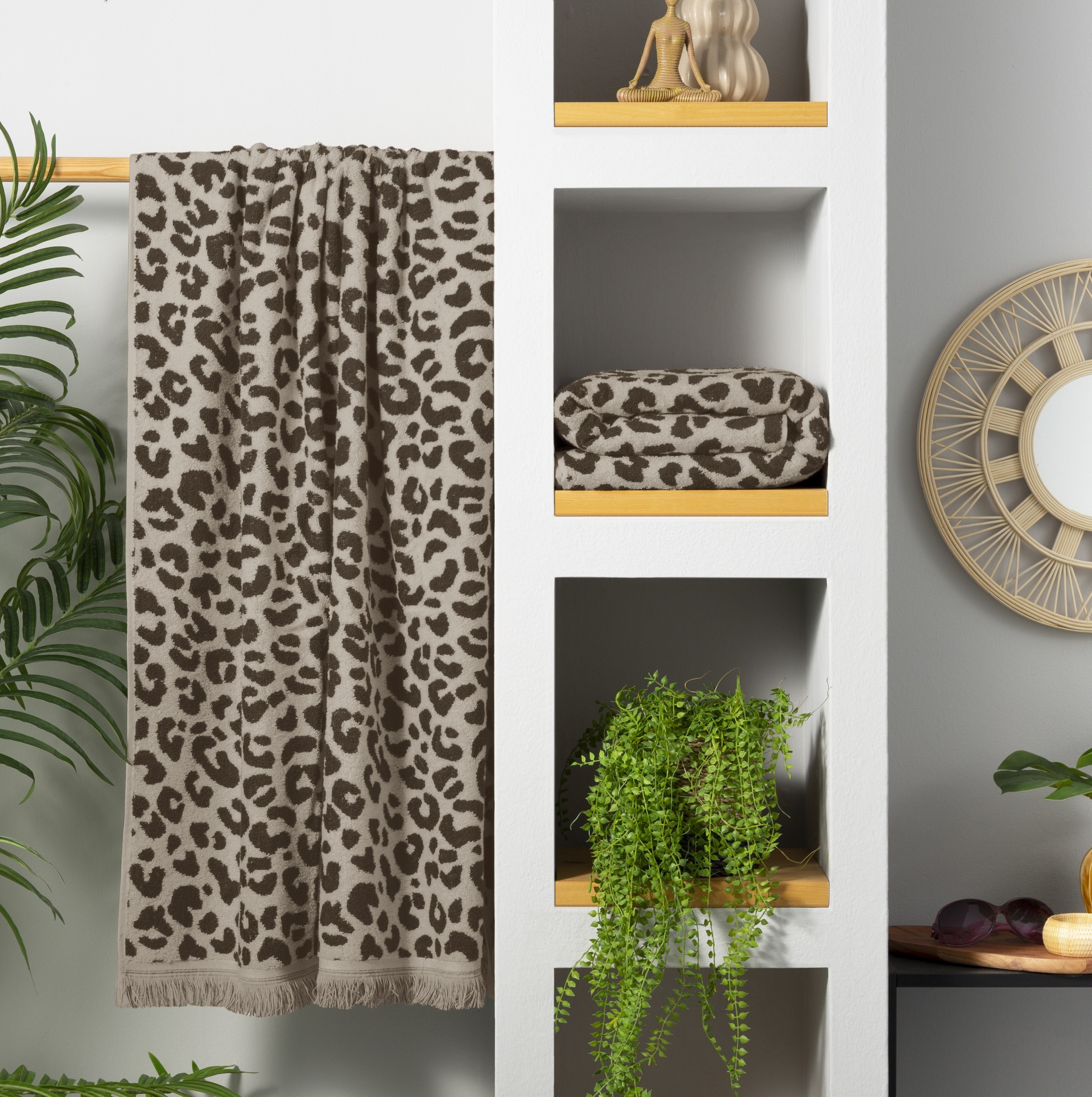 OTTO home Strandtuch "Tiffani, Leopardenmuster, Premium Strandtücher 2-tlg, 500 gr/m²" 90x180 cm, Animal Print, Leo, modern, Urlaub, mit Fransen
