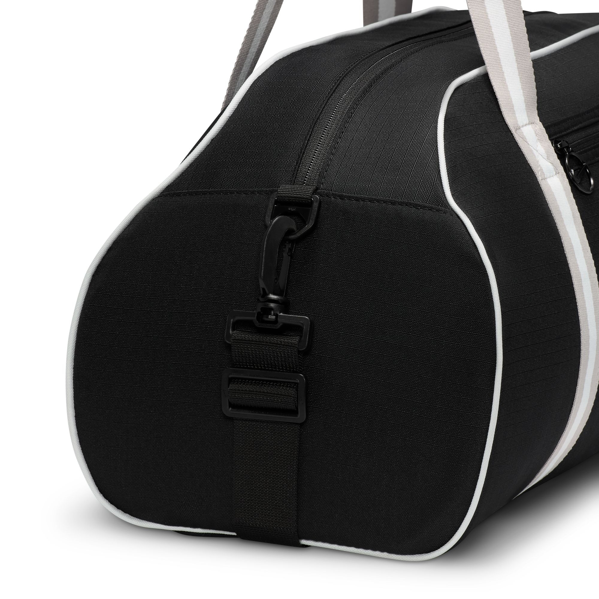 Nike Sporttasche »W NK GYM CLUB - RETRO« aus Polyester, mit Reißverschlusstaschen innen und außen