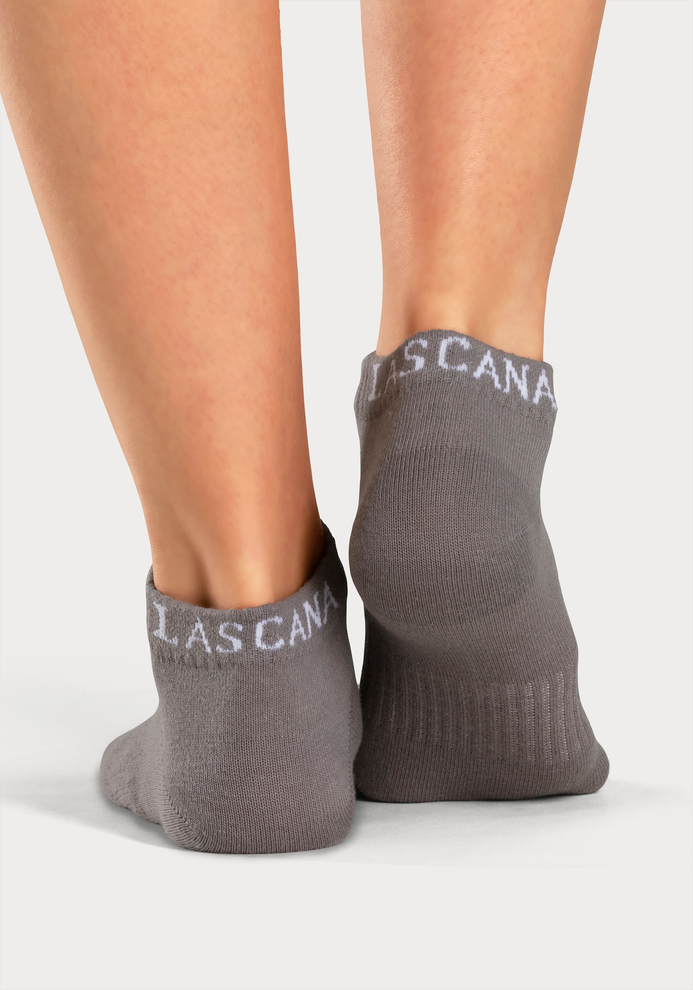 LASCANA ACTIVE Sneakersocken, (Packung, 6 Paar), mit eingestricktem Marken Logo