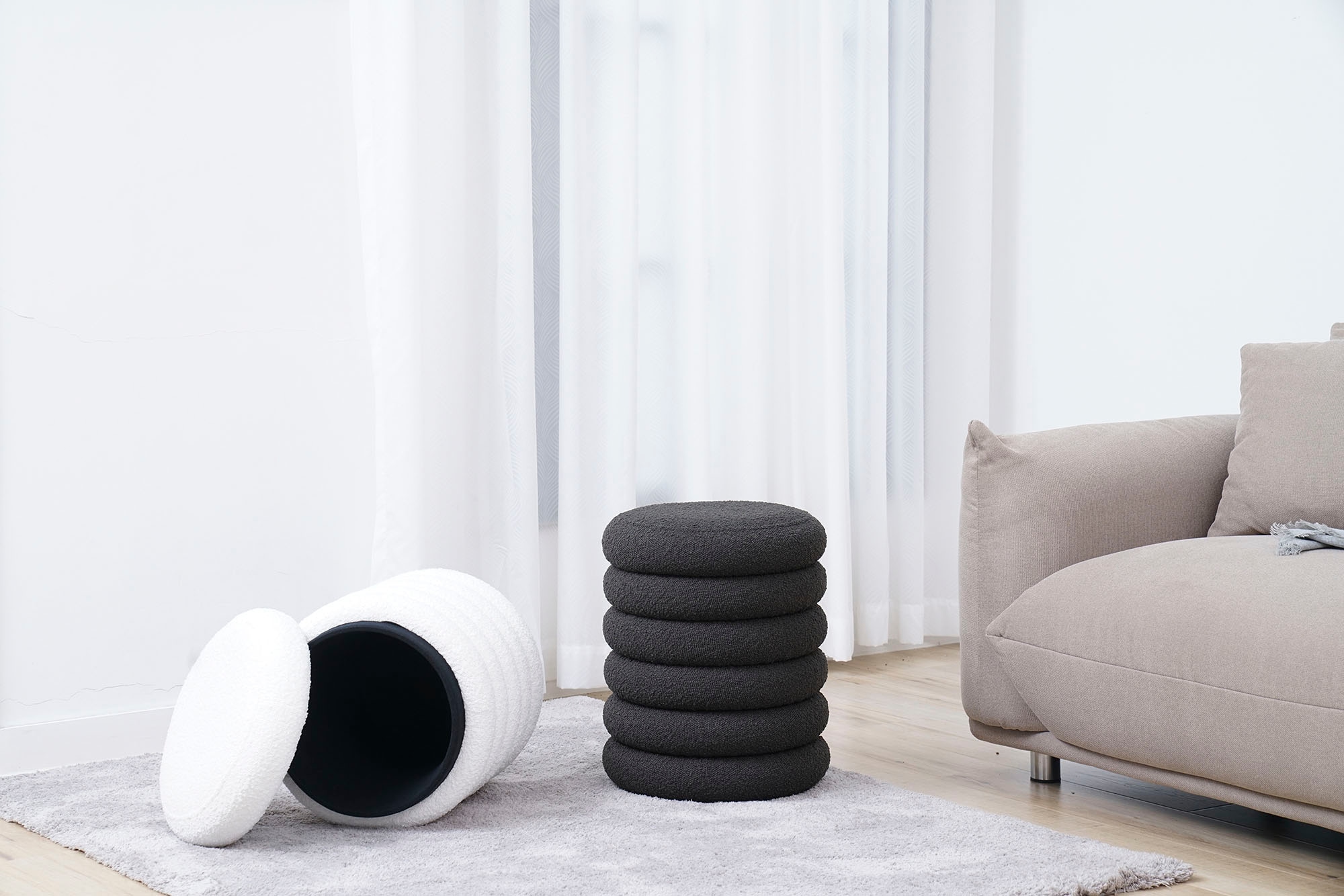 SalesFever Polsterhocker "Komfortabler Hocker mit Stil" Praktischer Staurau günstig online kaufen