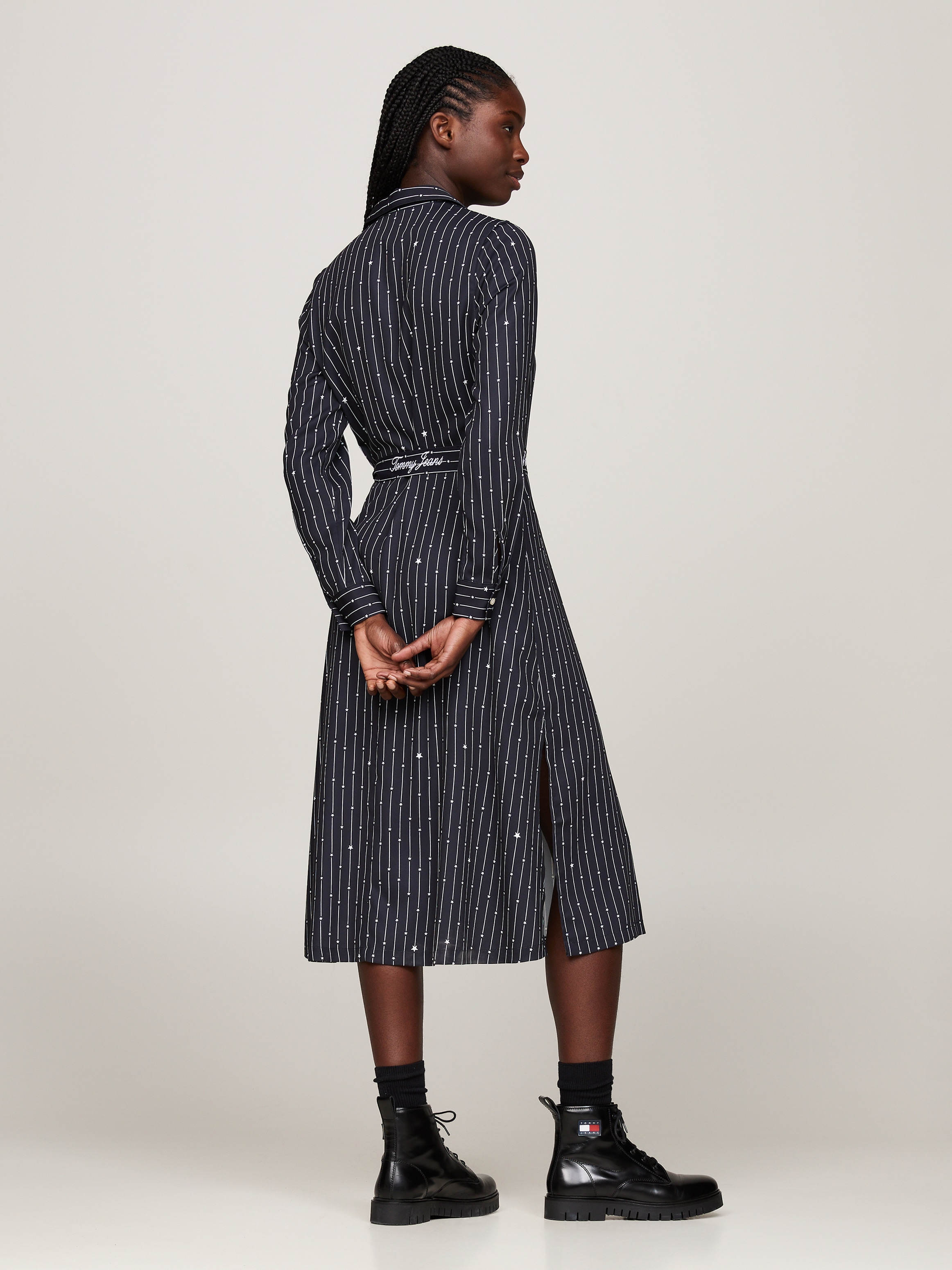 Tommy Jeans Strickkleid »TJW STRDST BELTED MIDI DRESS EXT«, mit Gürtel, Streifen-Muster