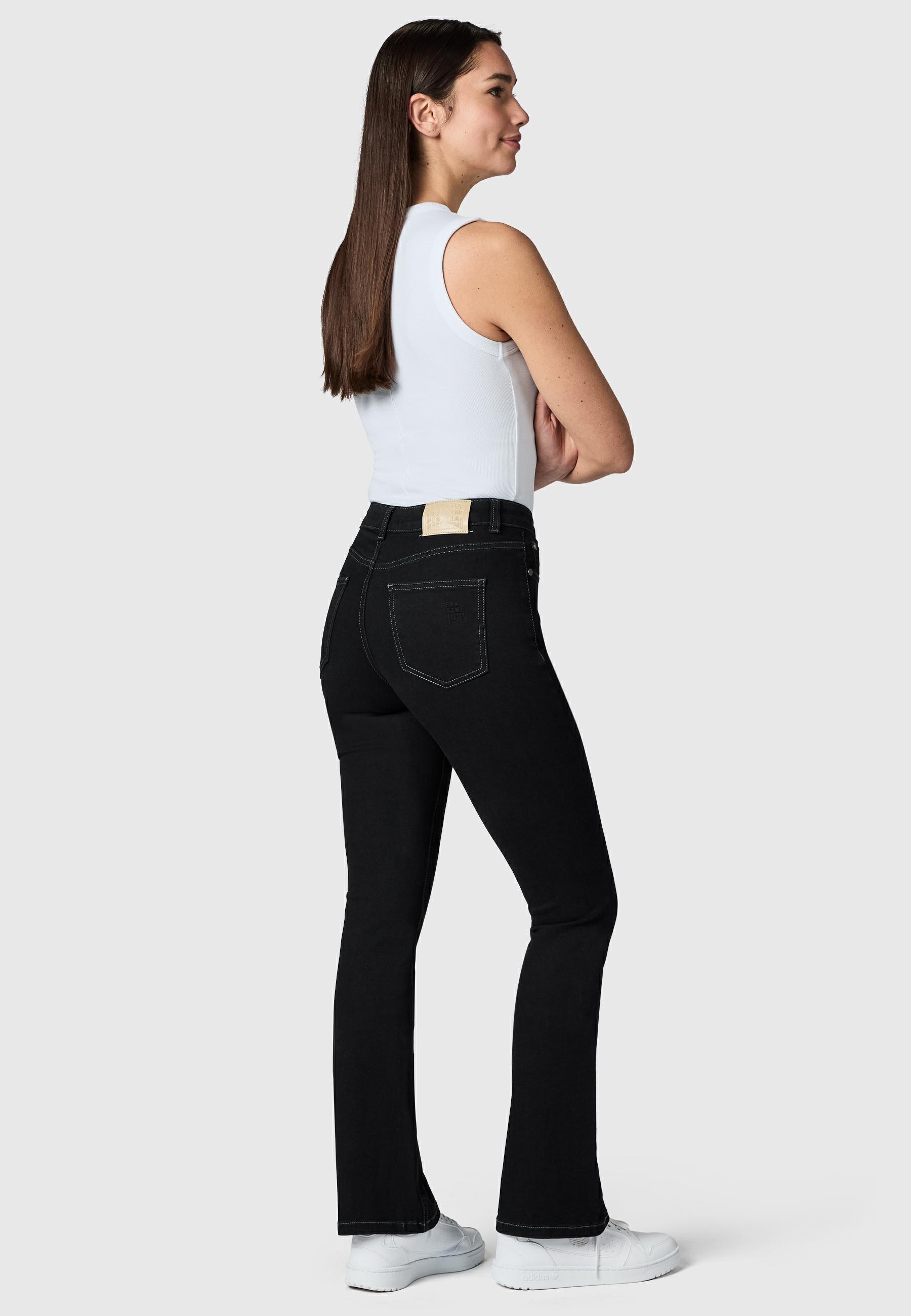 PEAK TIME 5-Pocket-Jeans »Zenita« Damen Bootcut Jeans mit Logoprägung