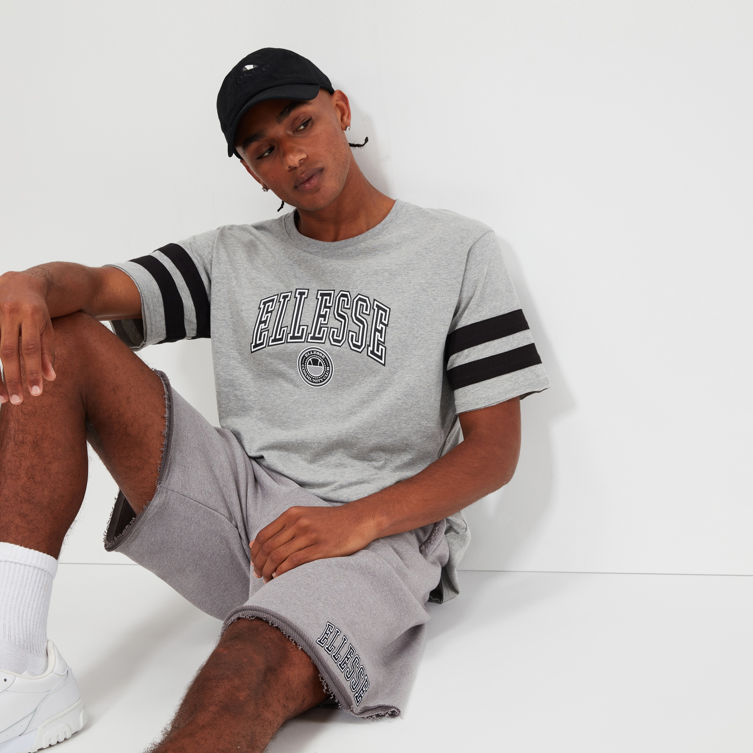 Ellesse T-Shirt »H T-SHIRT«, mit Logodruck
