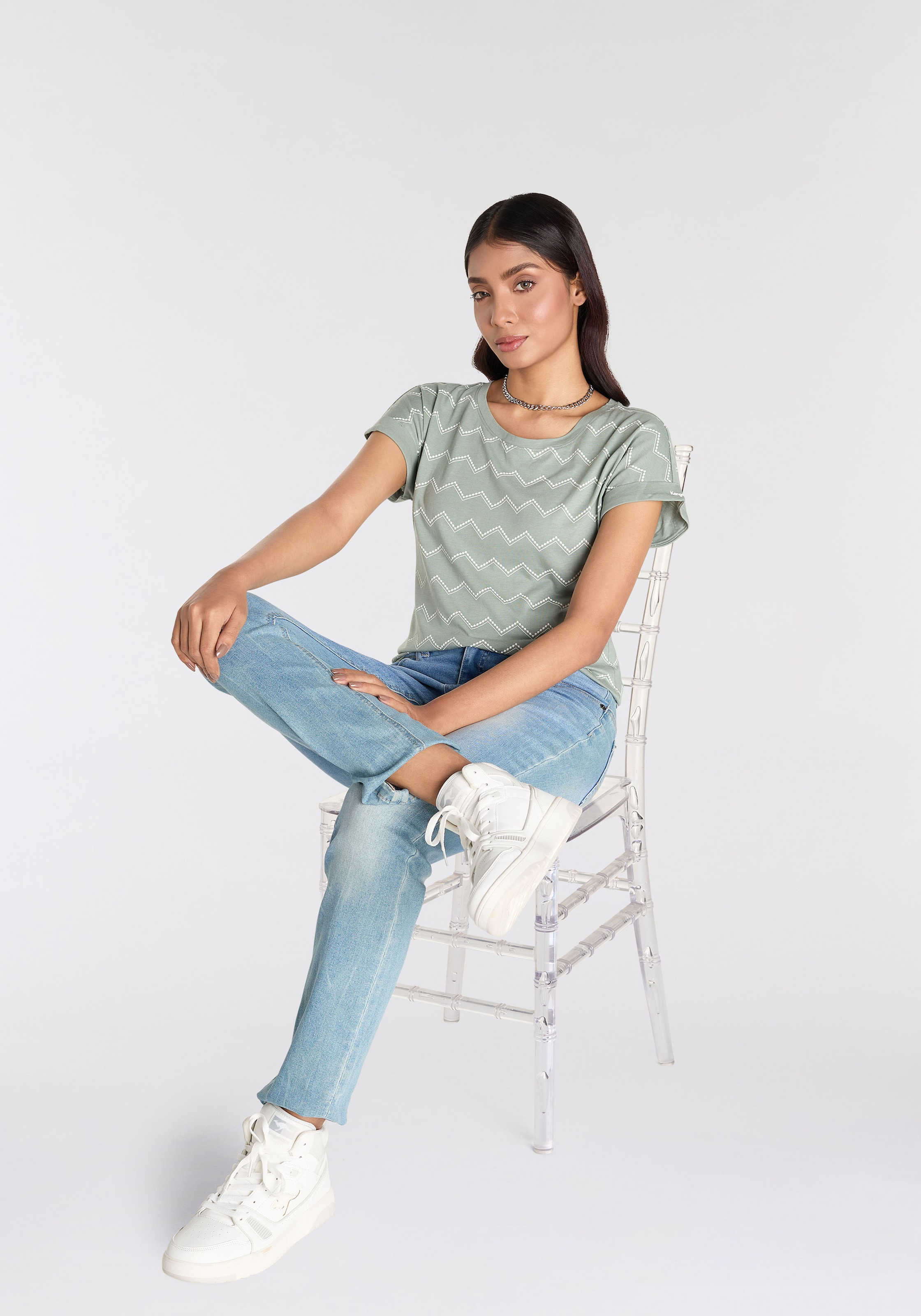 KangaROOS Kurzarmshirt, mit Zick-Zack-Muster