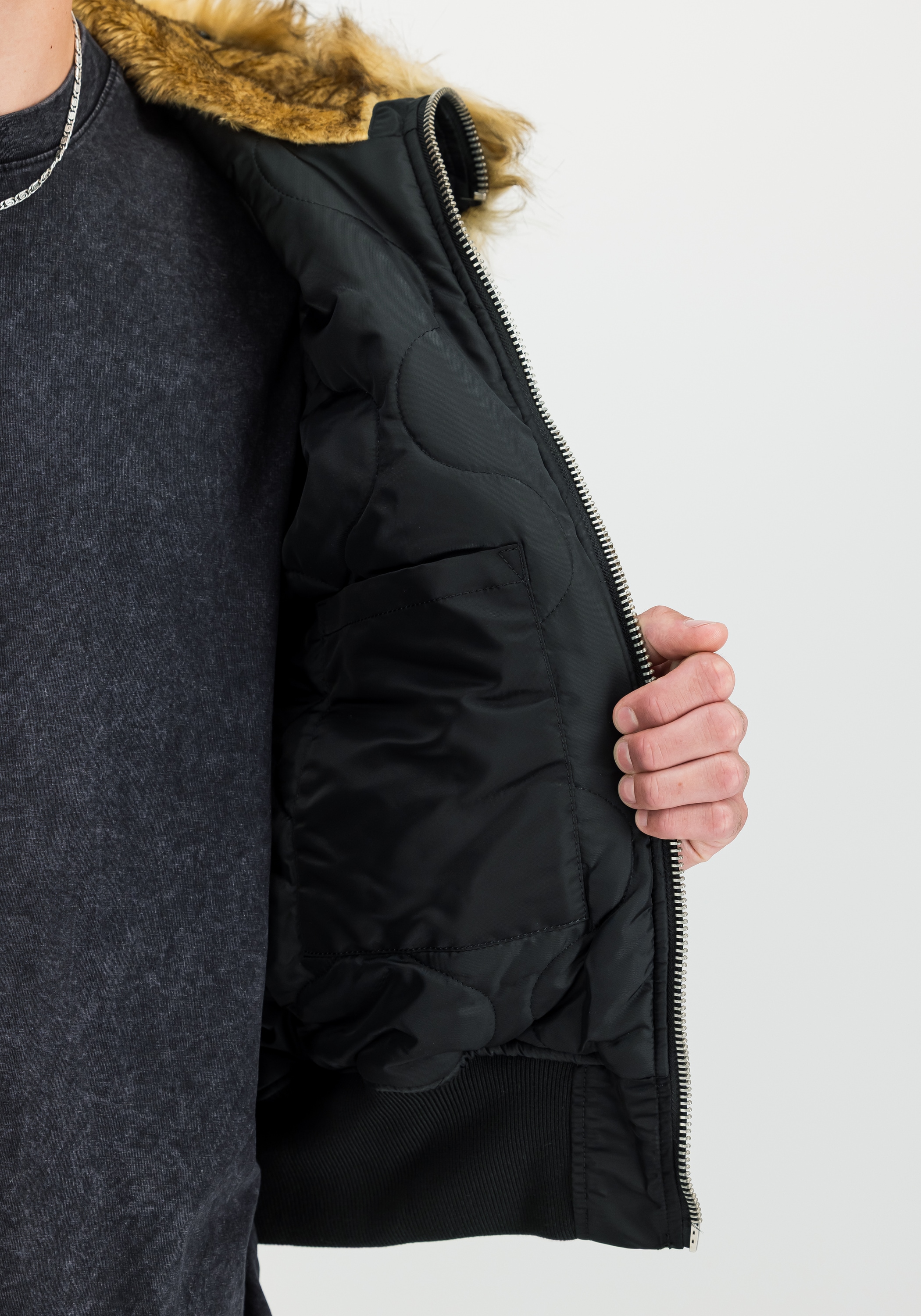 Alpha Industries Winterjacke »45/P Hooded Custom«